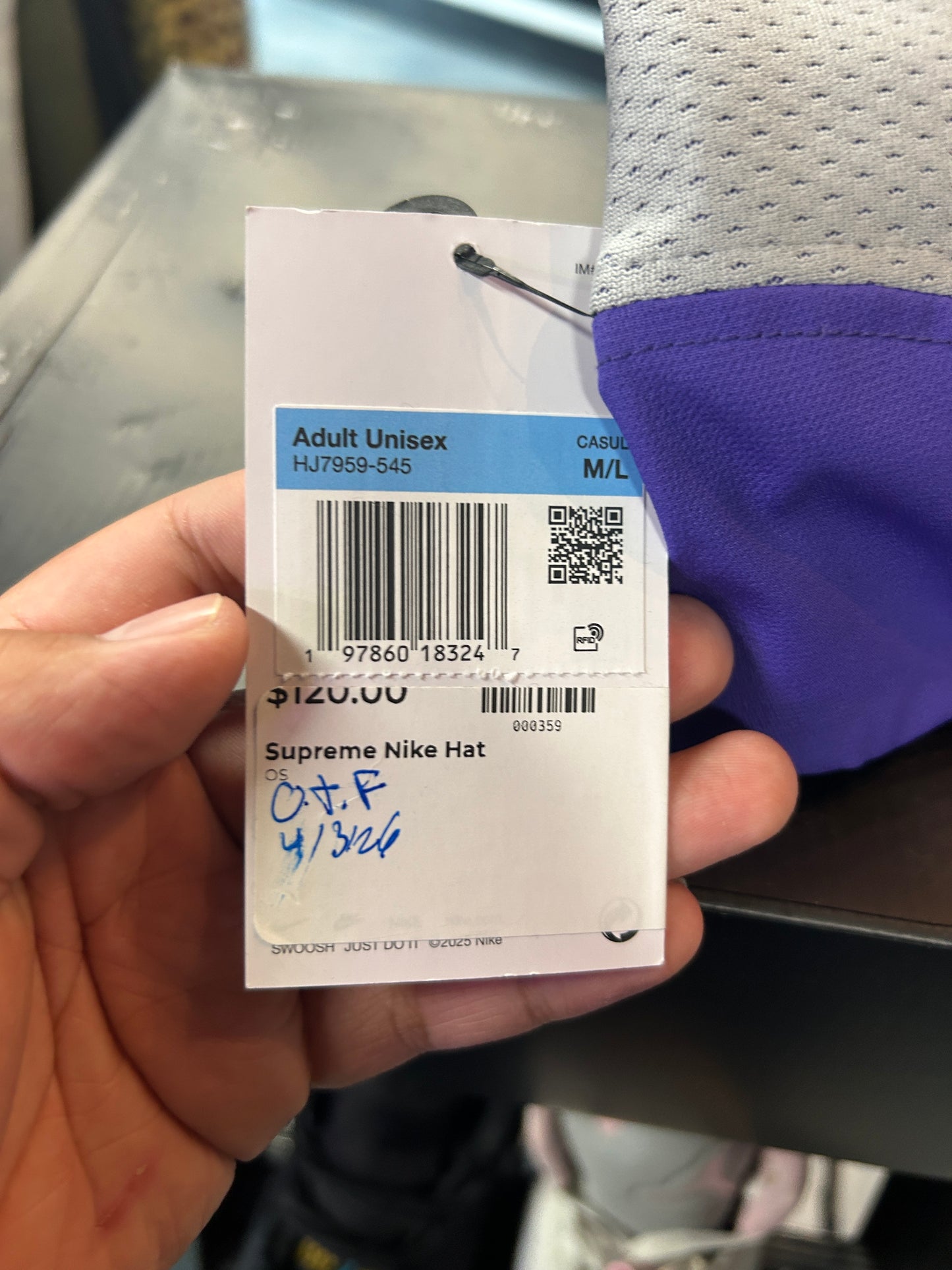 Supreme Nike Hat OTF