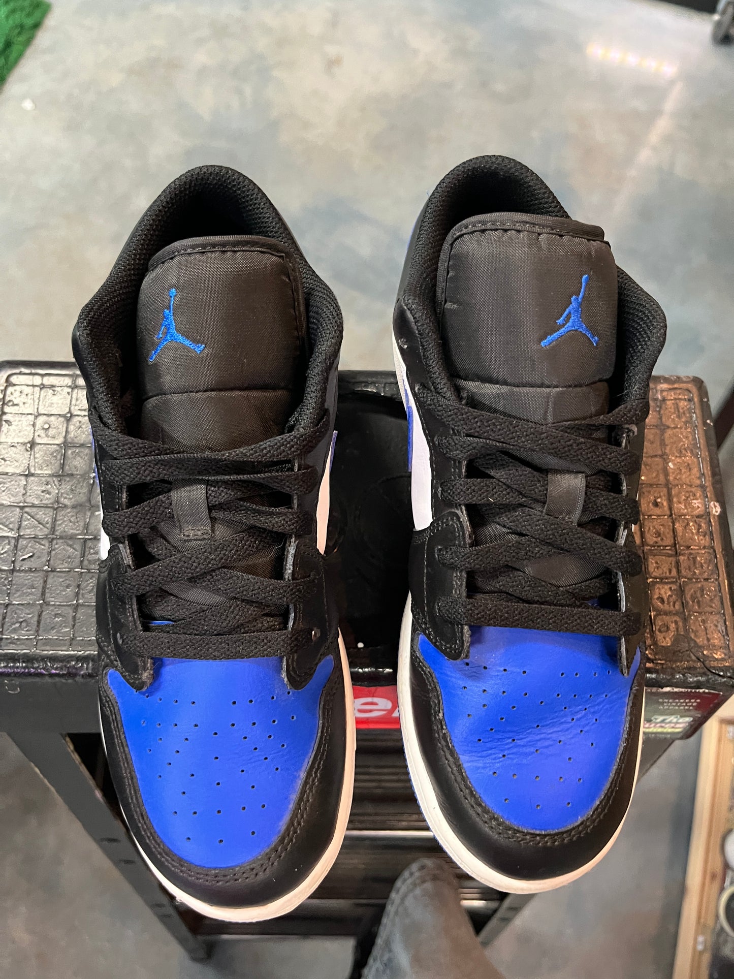 Jordan 1 Low SE Alternate Royal Toe (GS) (YC)