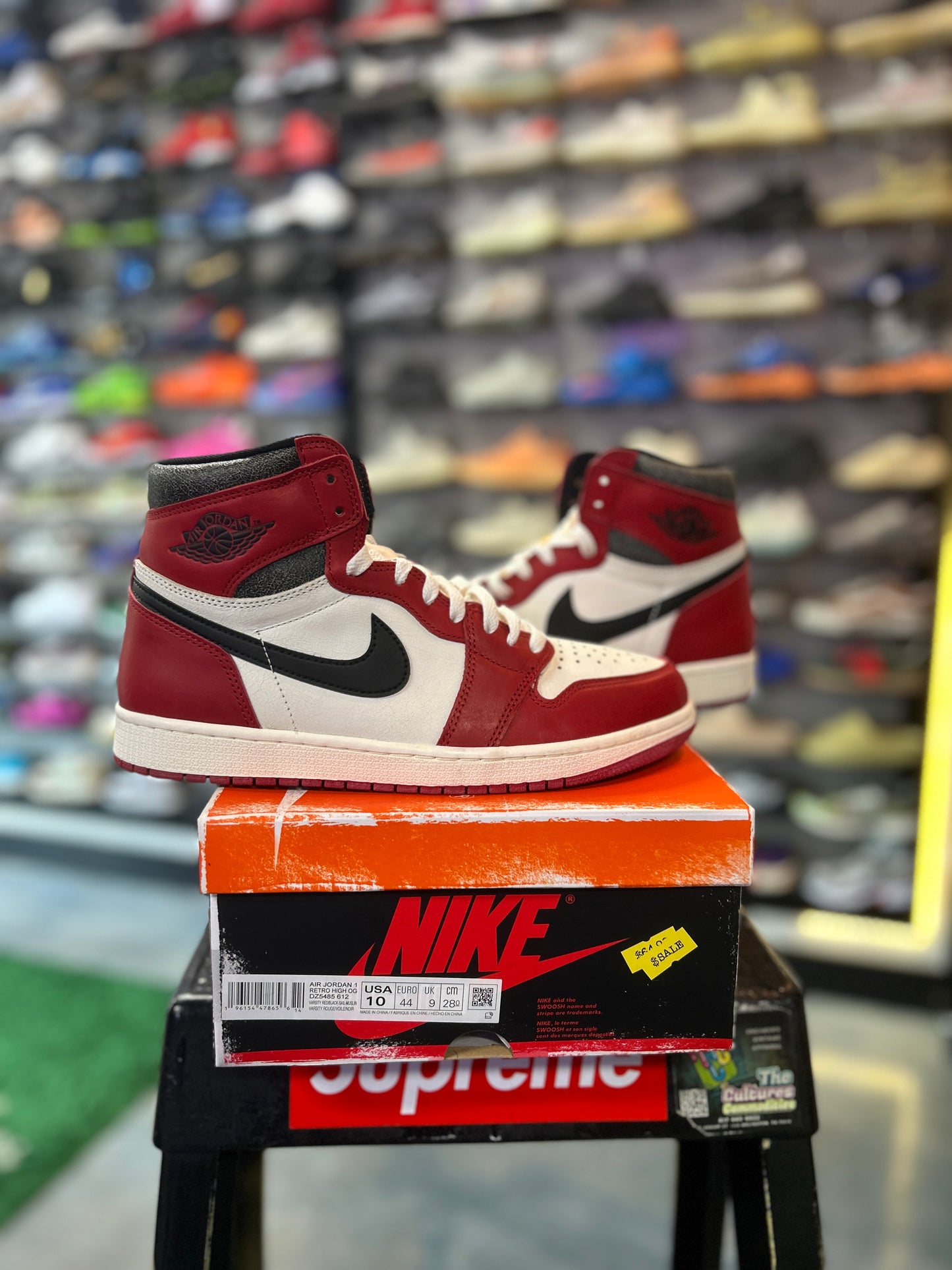 Jordan 1 Retro High OG Chicago Lost and Found (IC) Tried On