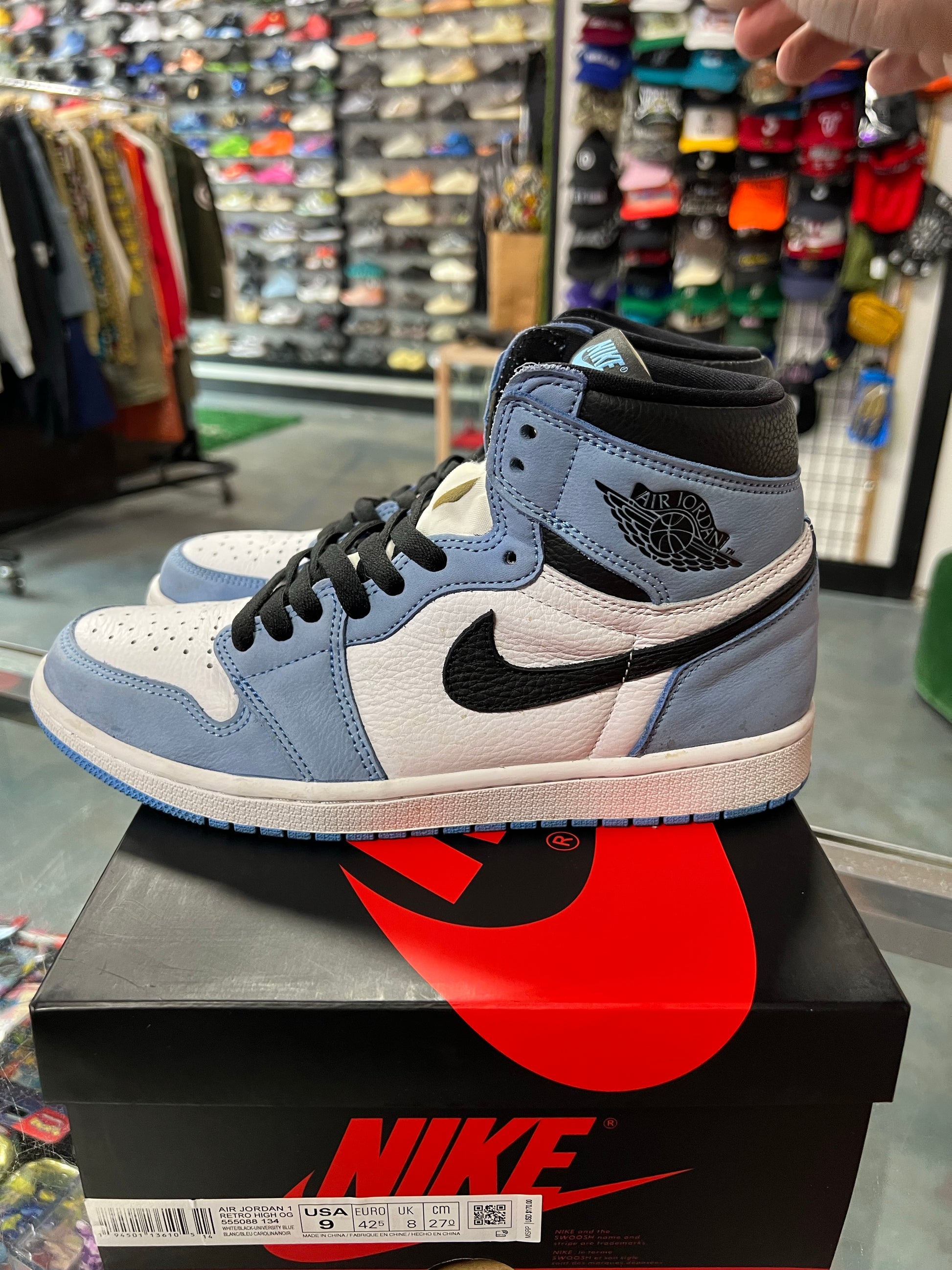 Jordan 1 Retro High OG University Blue