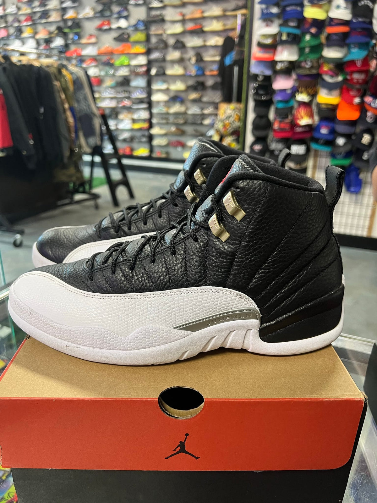 Jordan 12 Retro Playoffs (2022)