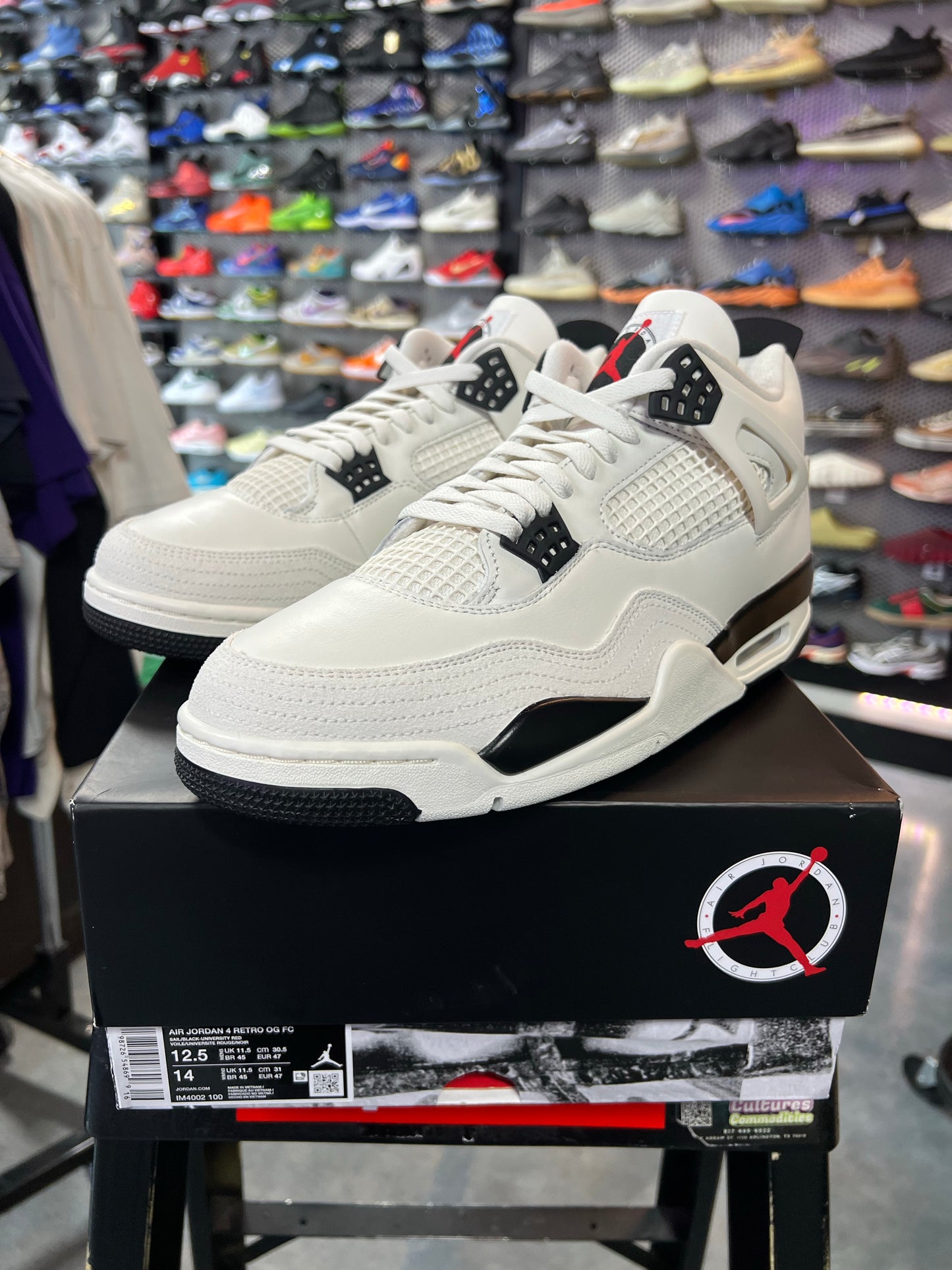 Jordan 4 Retro OG Flight Club