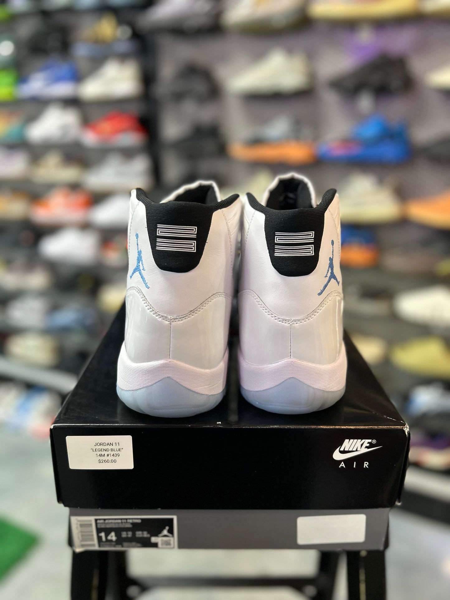 Jordan 11 Retro Legend Blue (2024) (TI)
