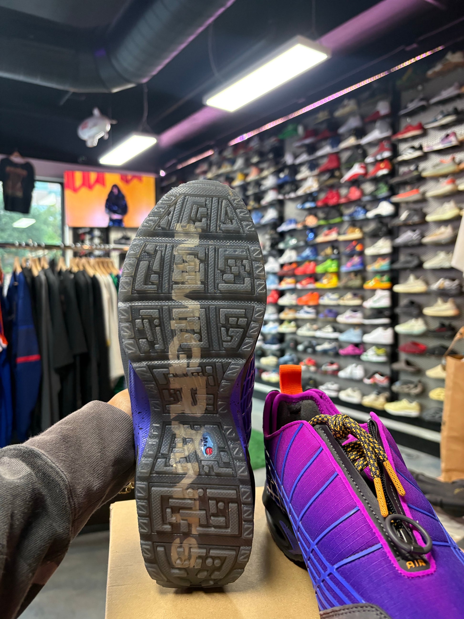 Nike Air Max Sunder SP Kids of Immigrants Sun Down
