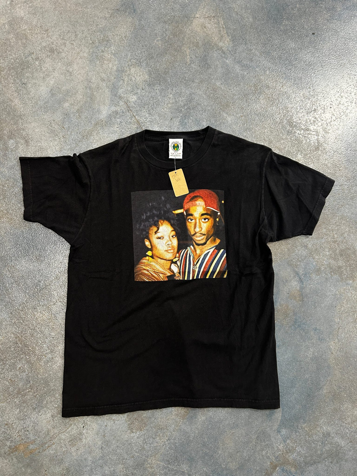 Vintage Picture Tupac Black Tee