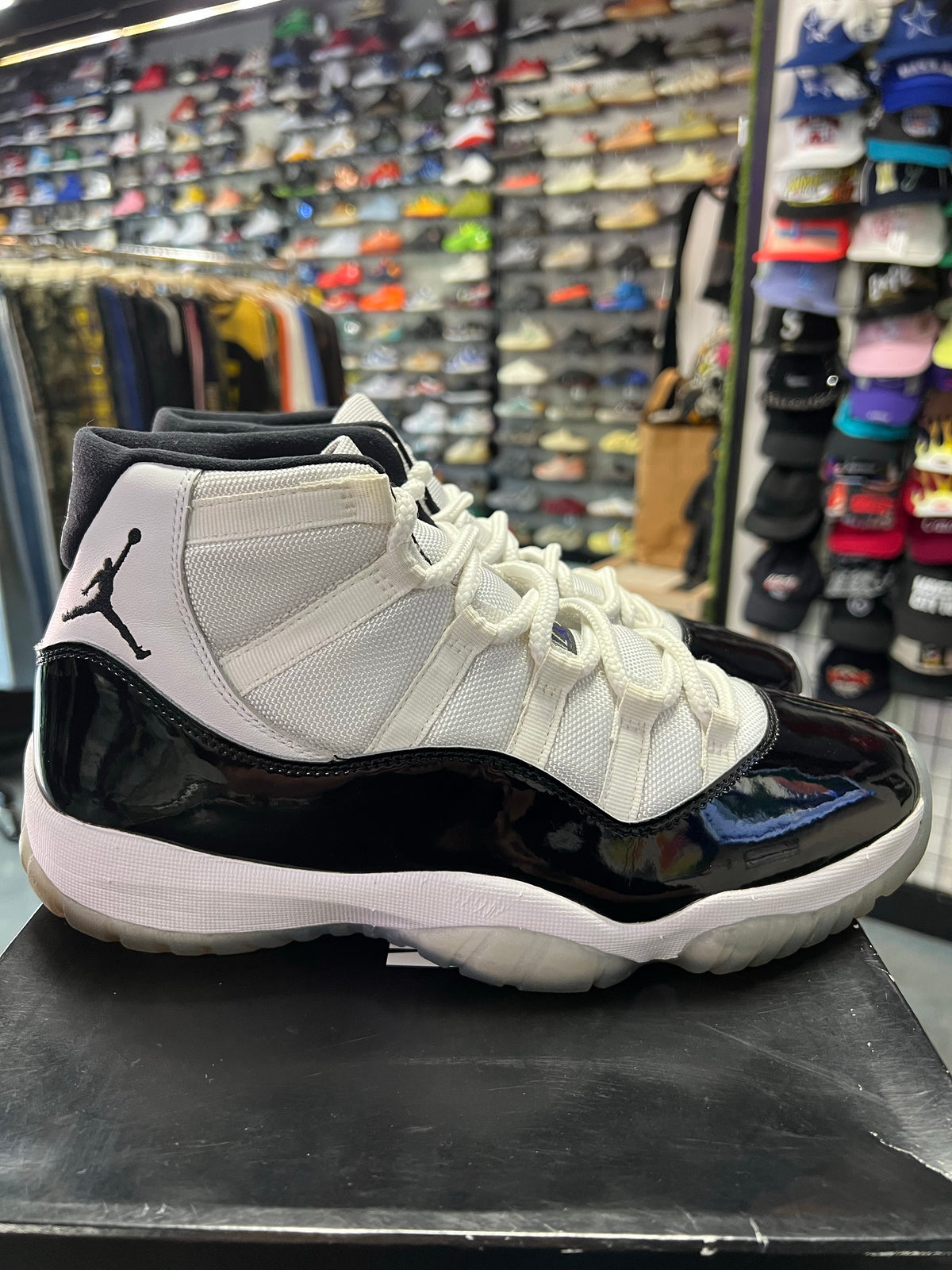 Jordan 11 Retro Concord (2018)
