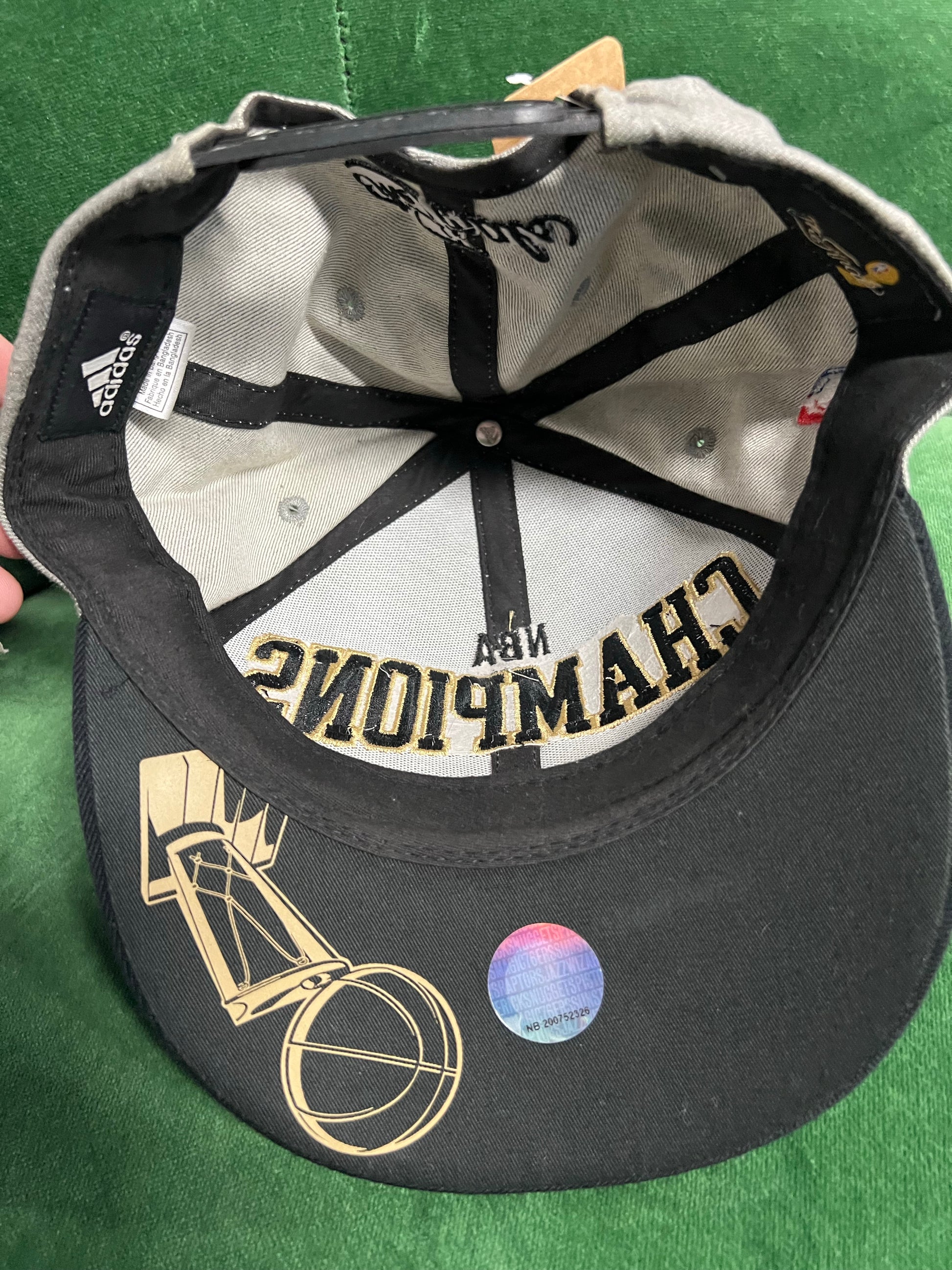 adidas NBA Finals Champions Dallas Mavericks Snapback Cap Hat Gray/Black