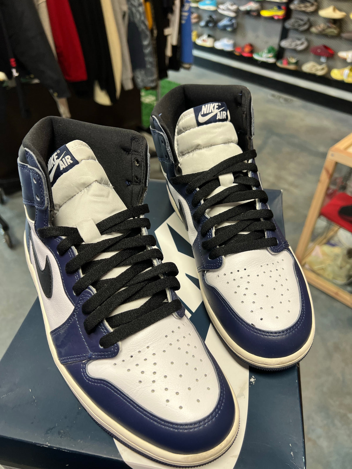 Jordan 1 Retro High OG Midnight Navy