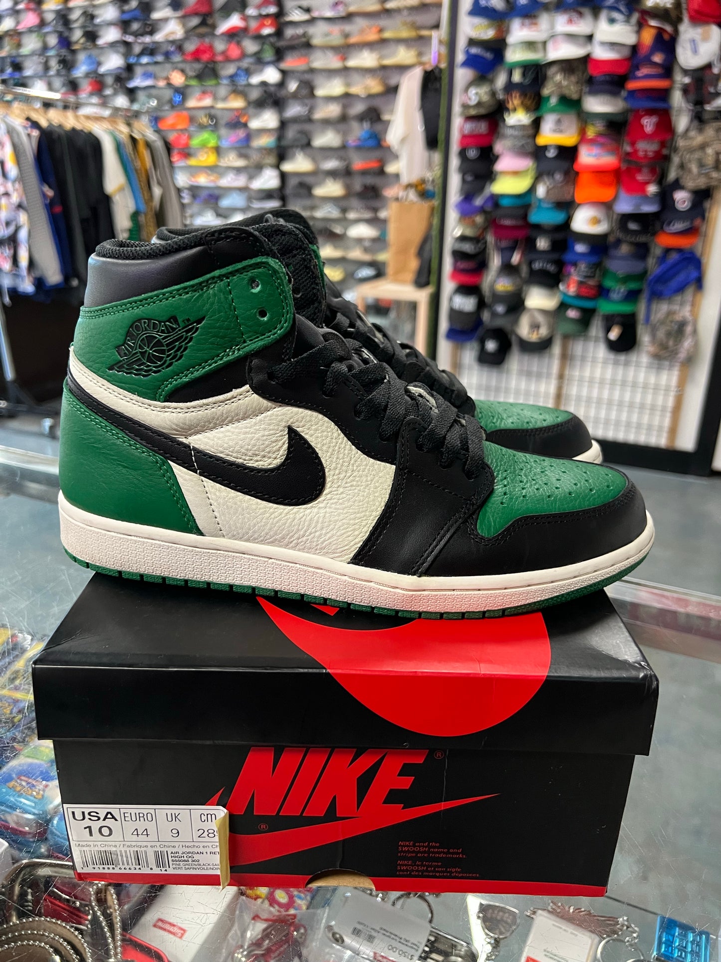 Jordan 1 Retro High Pine Green
