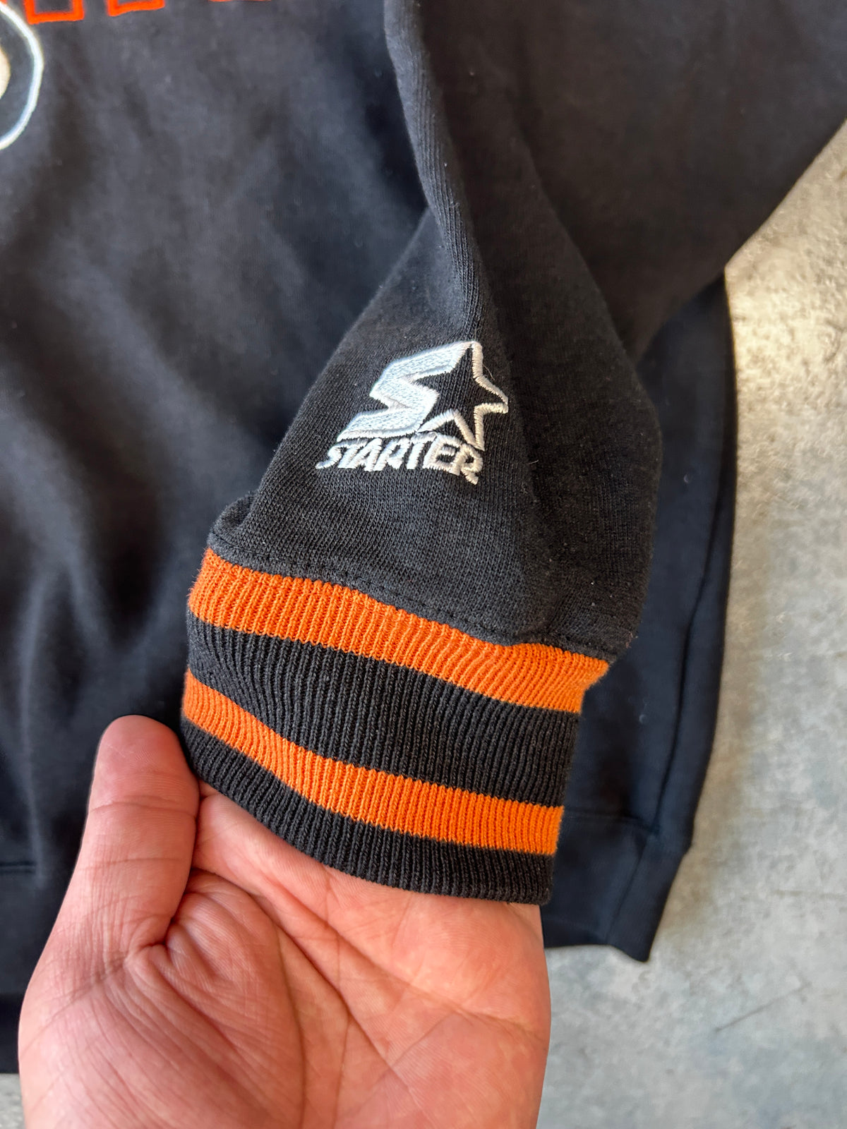 Vintgae Starter Philadelphia Flyers Crew Neck Black Orange