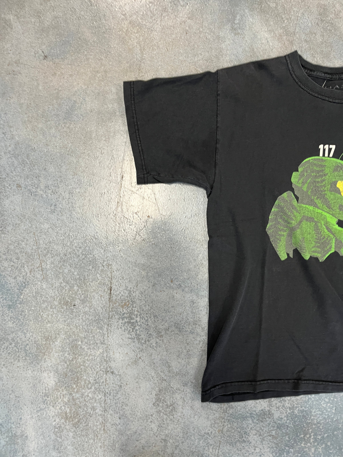 Vintage Halo Infinite Tee Black Green kids