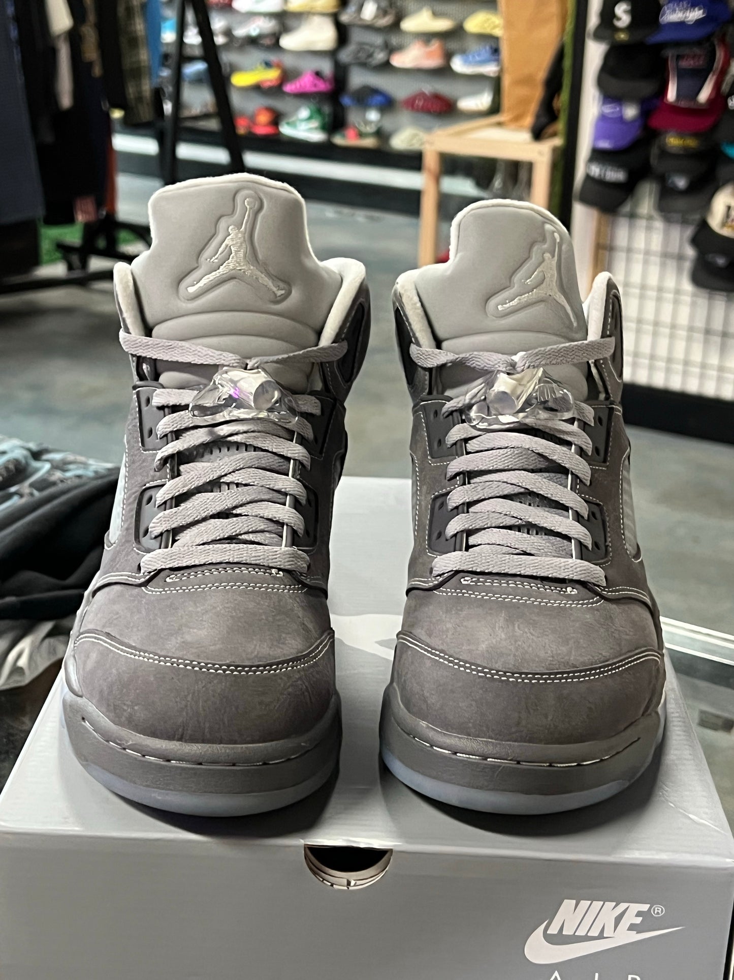 Jordan 5 Retro Wolf Grey (2026)