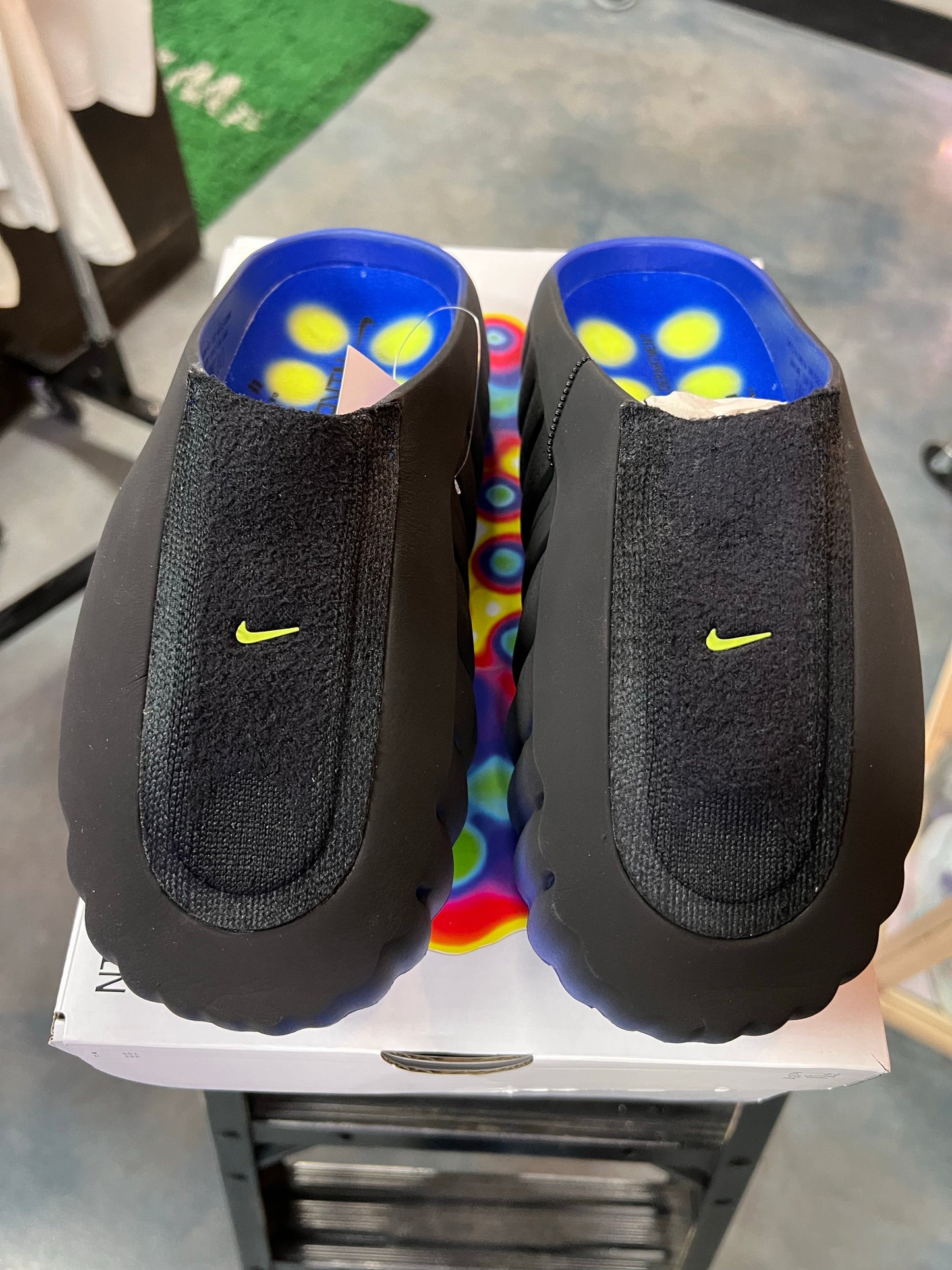 Nike Mind 001 “ Hyper Royal “