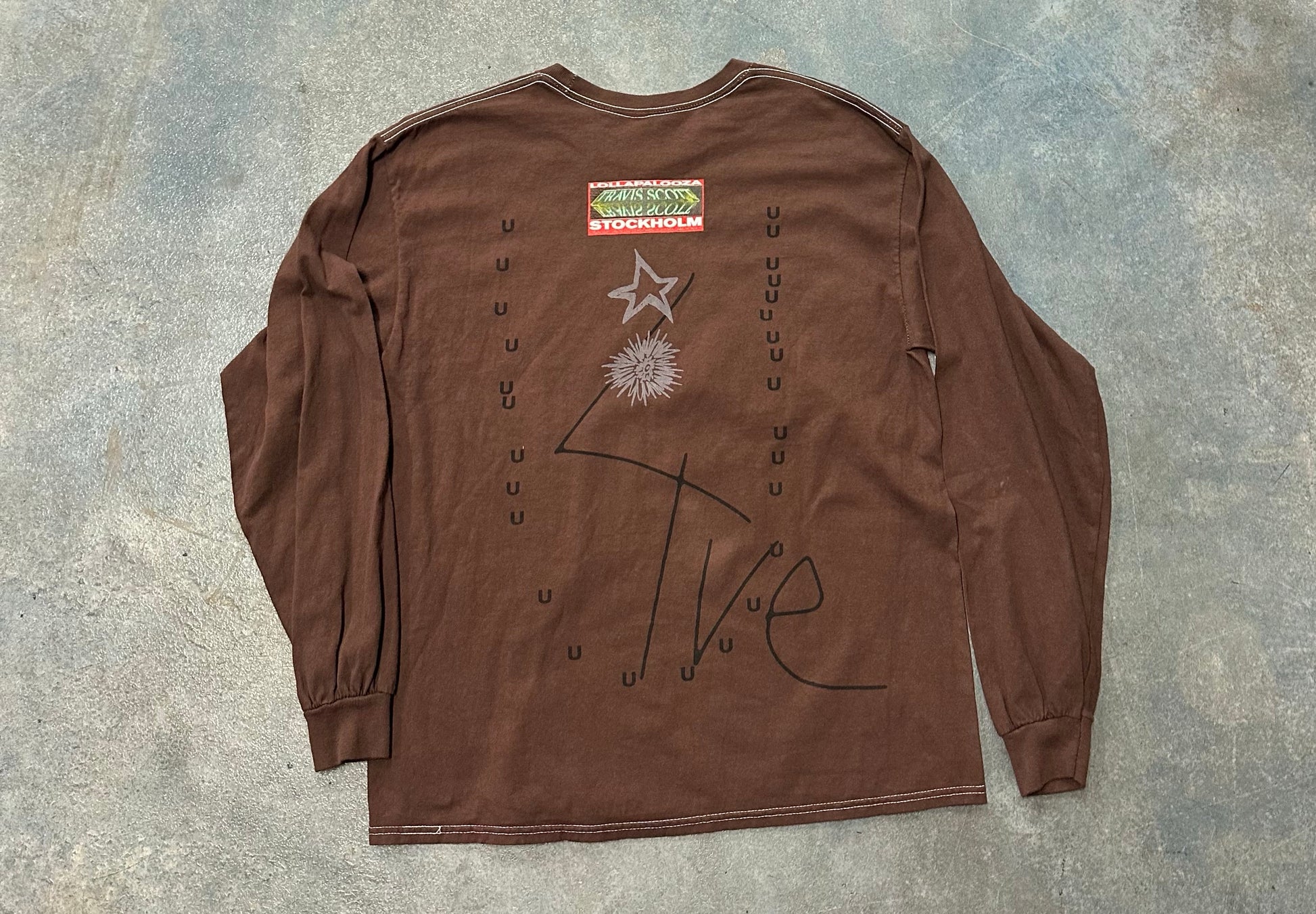 Travis Lollapalooza long Sleeve Brown M OTF