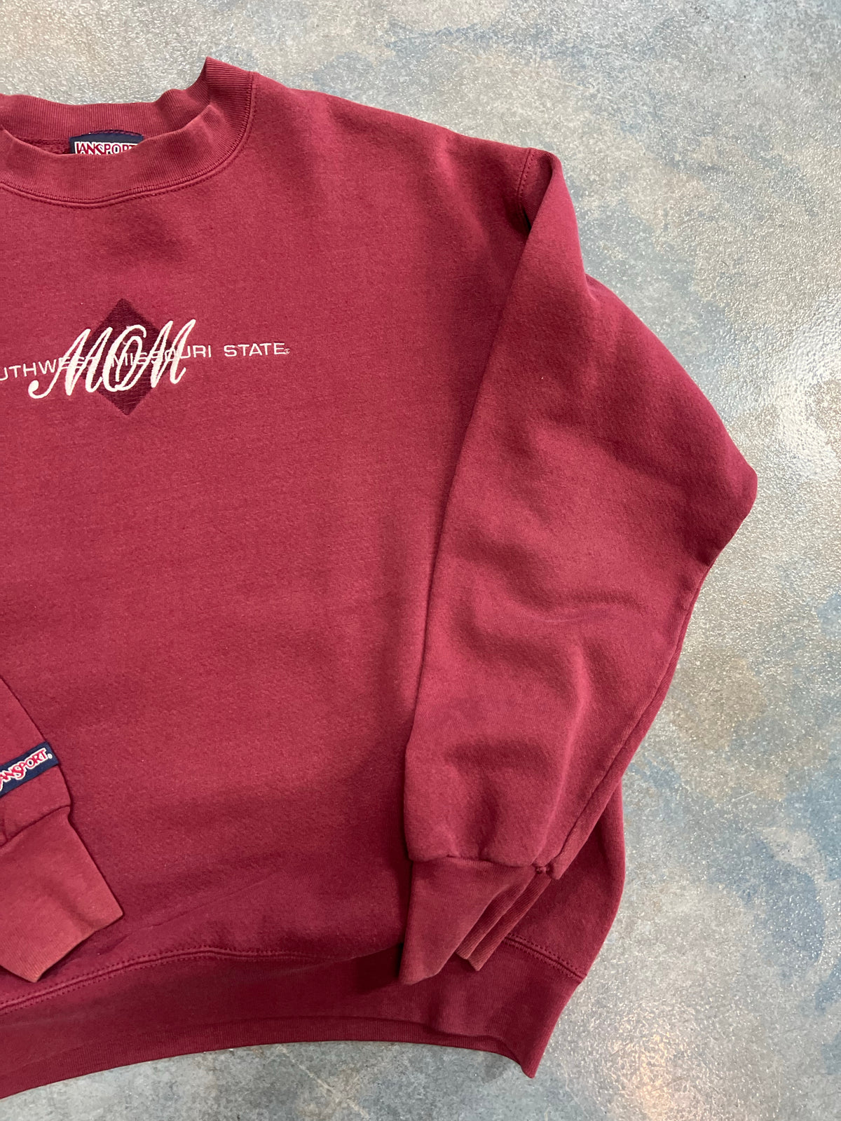 Vintage Jansport Southwest Missouri State "MOM" Pullover Burgundy