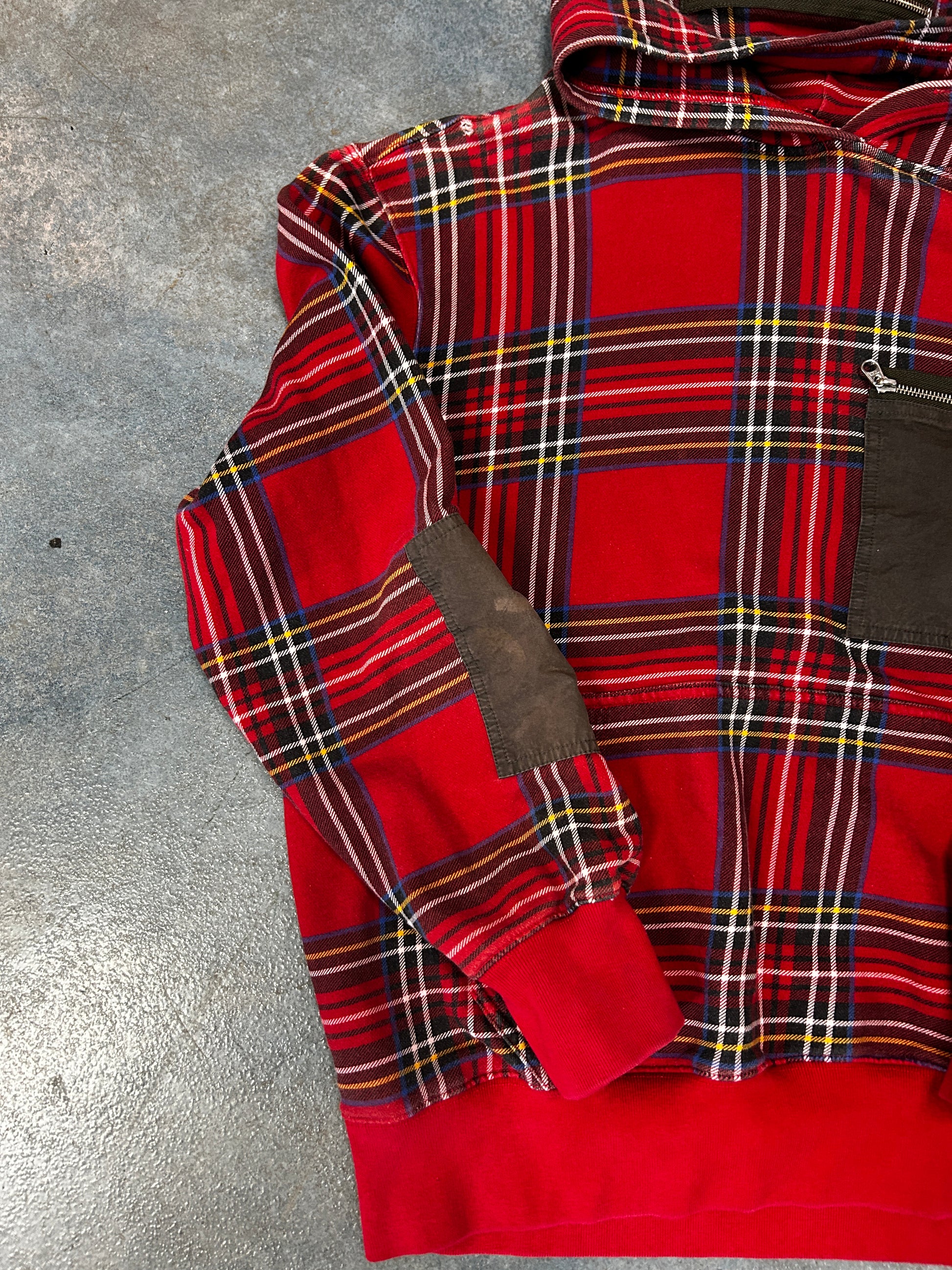 Palace Flight Pocket Hood Red Tartan (SC) B6