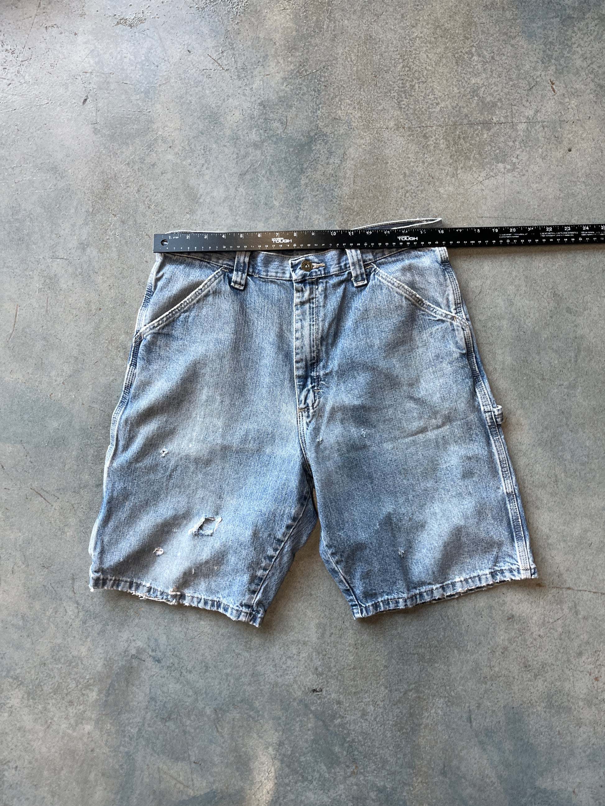 Wrangler Originals regular wash Faded Denim jorts OTF