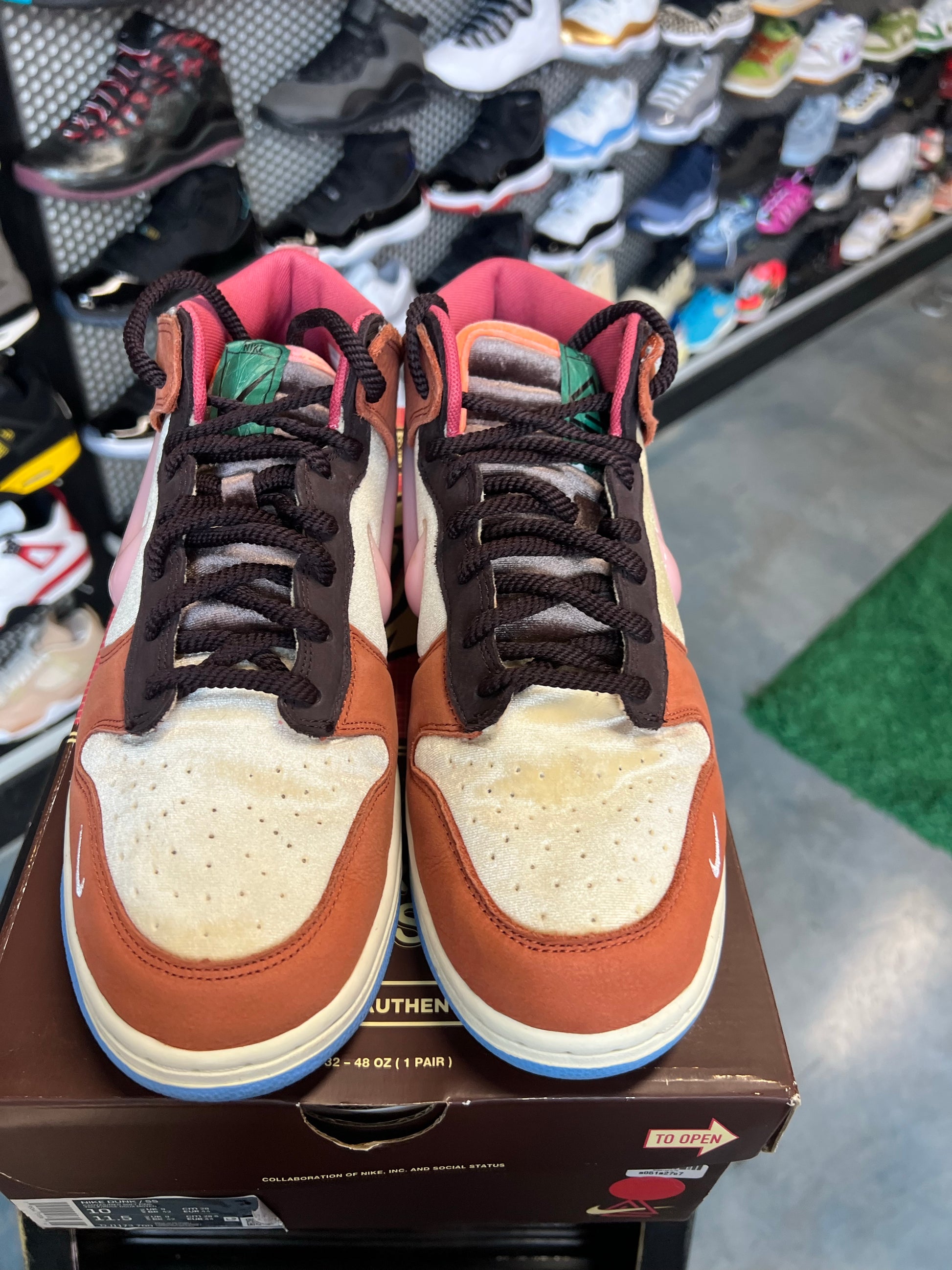 Nike Dunk Mid Social Status Free Lunch Chocolate Milk