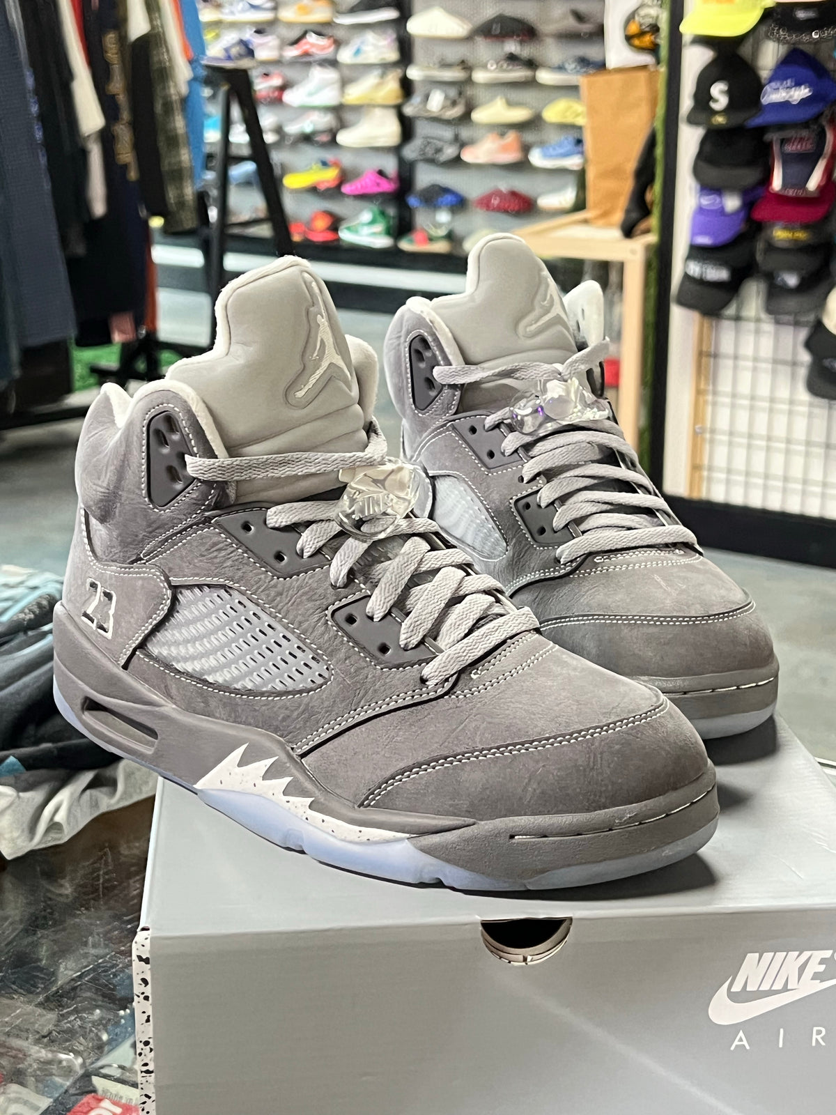 Jordan 5 Retro Wolf Grey (2026)