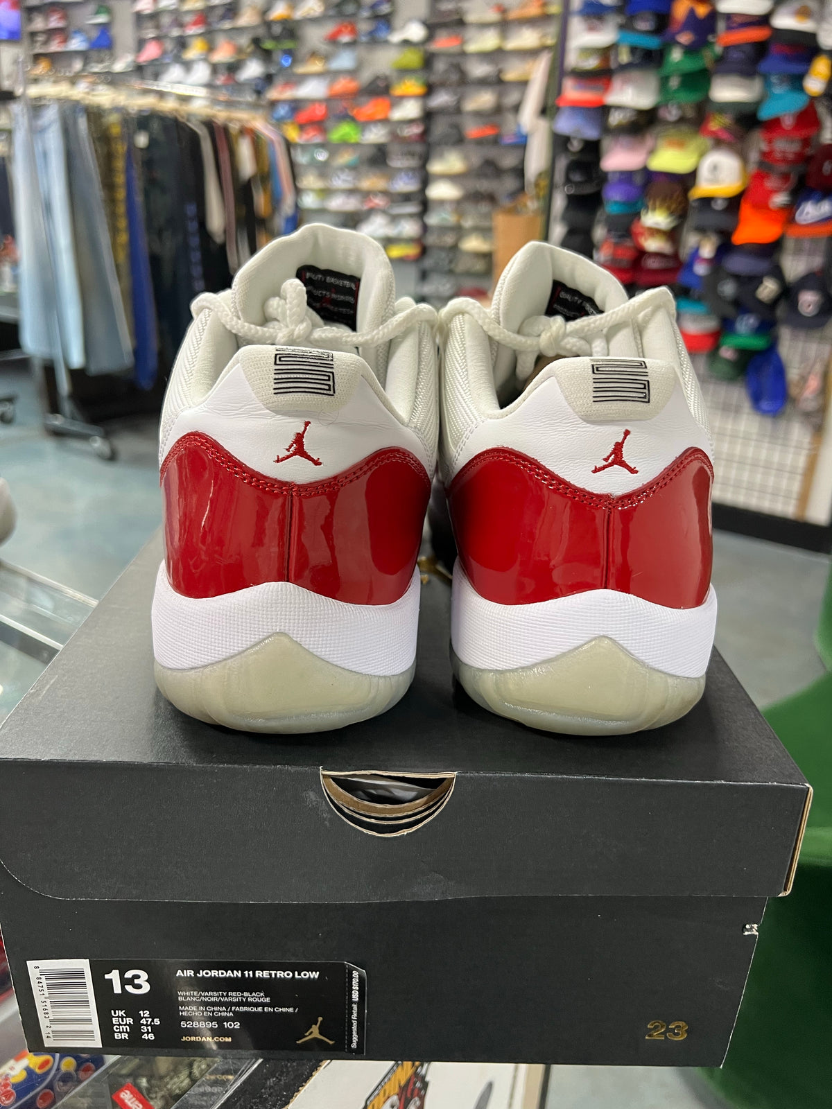 Jordan 11 Retro Low Cherry (2016)
