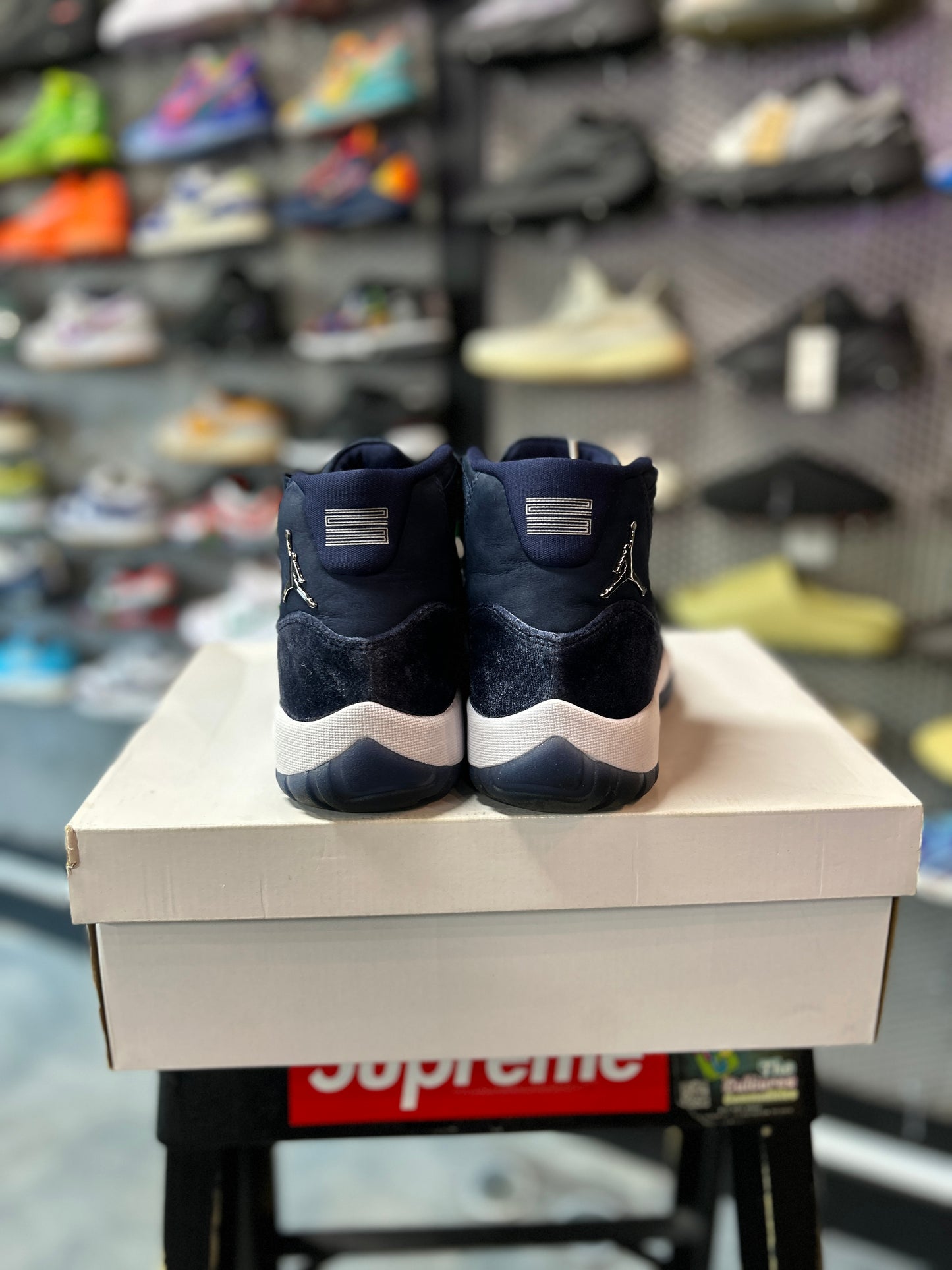 Jordan 11 Retro Midnight Navy (Women's)