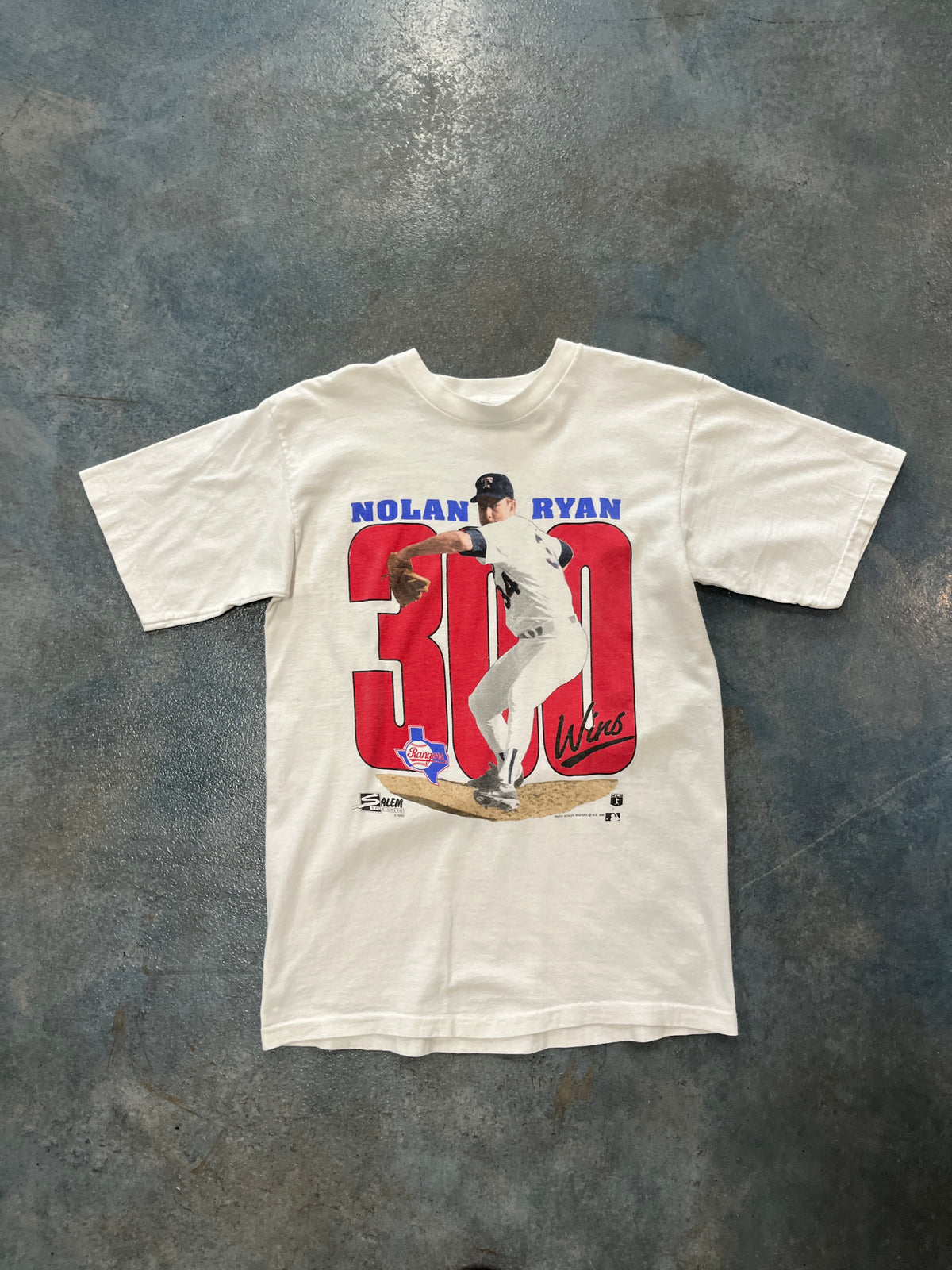 Vintage Salem Sportswear Nolan Ryan Rangers “300 Wins” White Graphic T-Shirt OTF