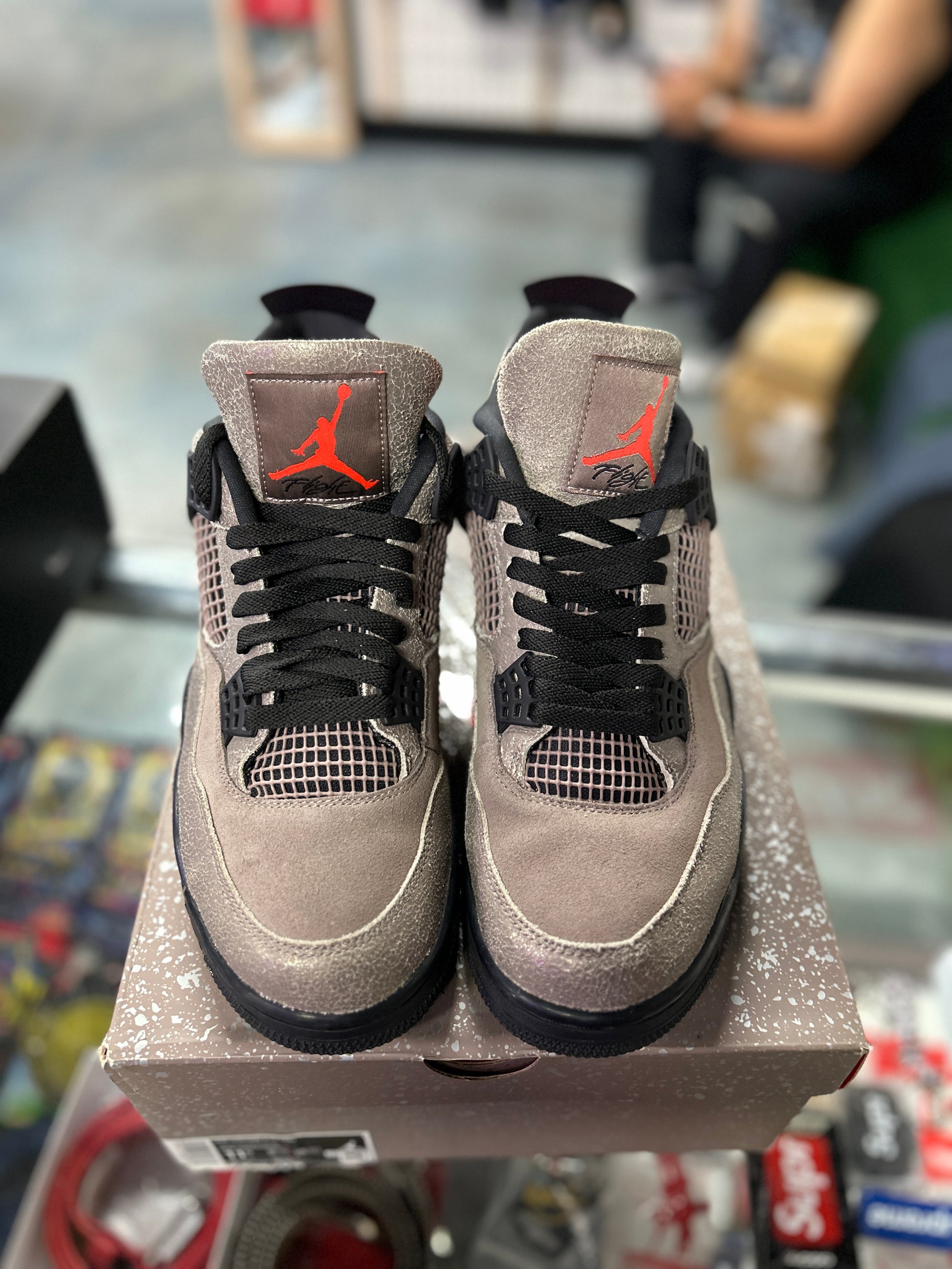 Jordan 4 Retro Taupe Haze