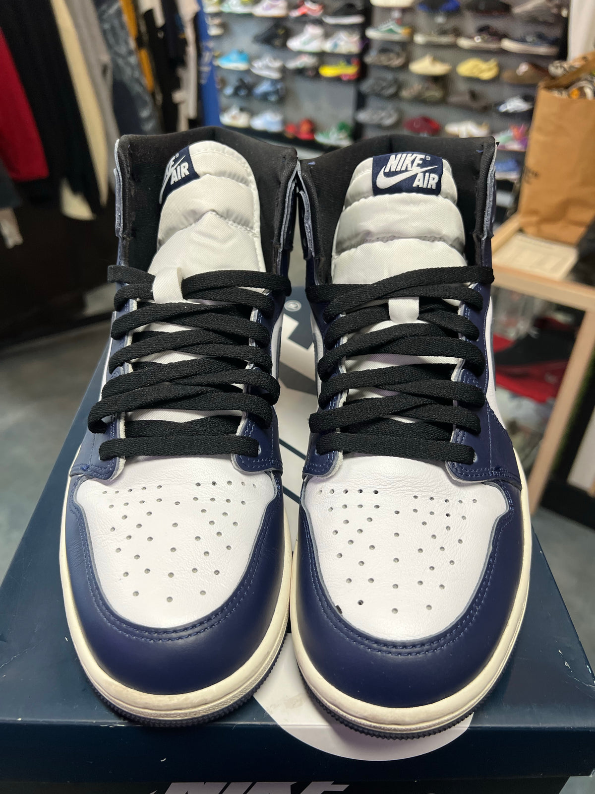 Jordan 1 Retro High OG Midnight Navy