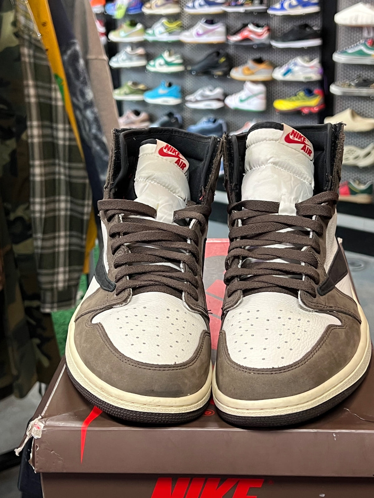 Jordan 1 Retro High OG SP Travis Scott Mocha