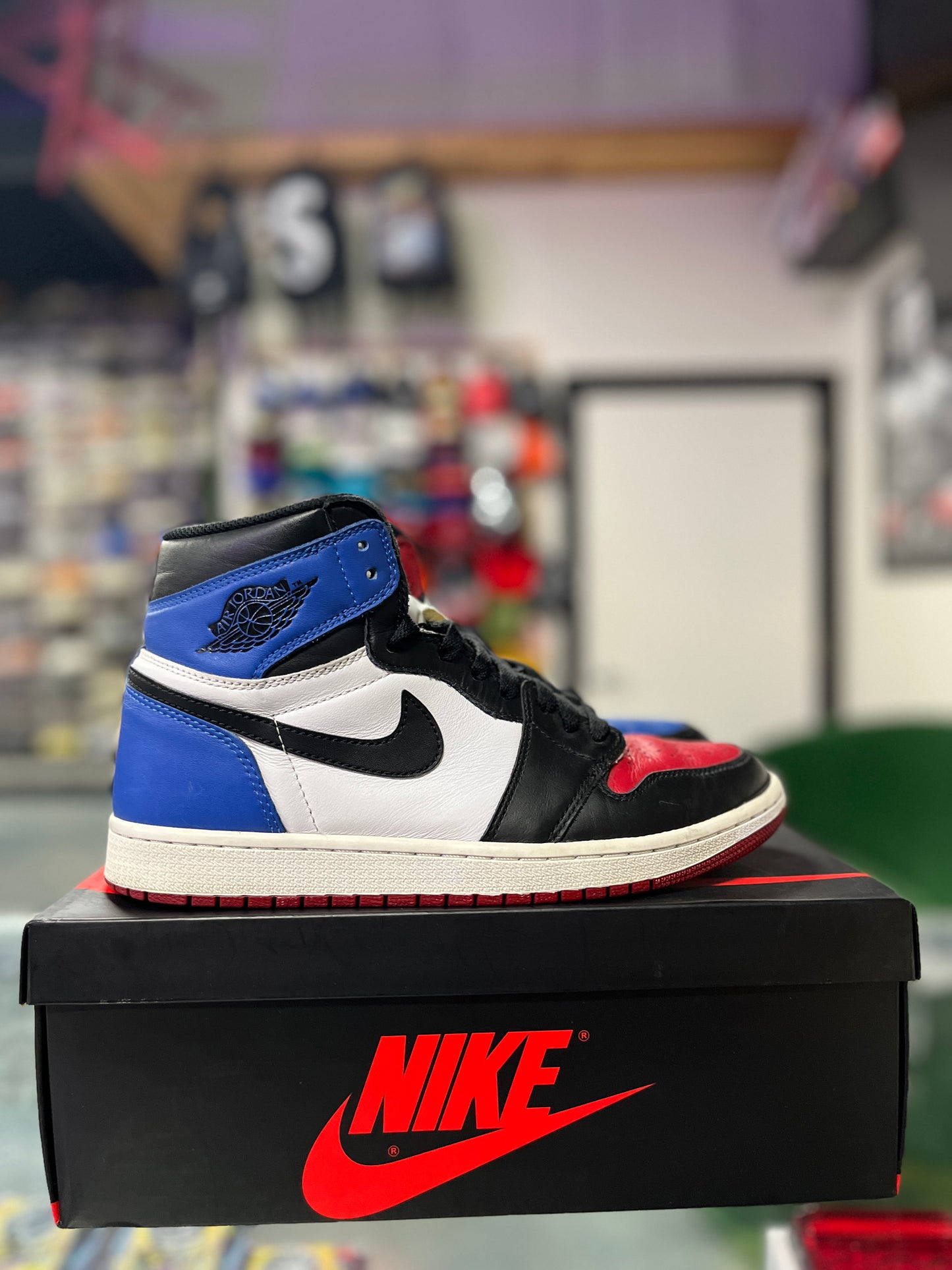 Jordan 1 Retro High Top 3 (RA)