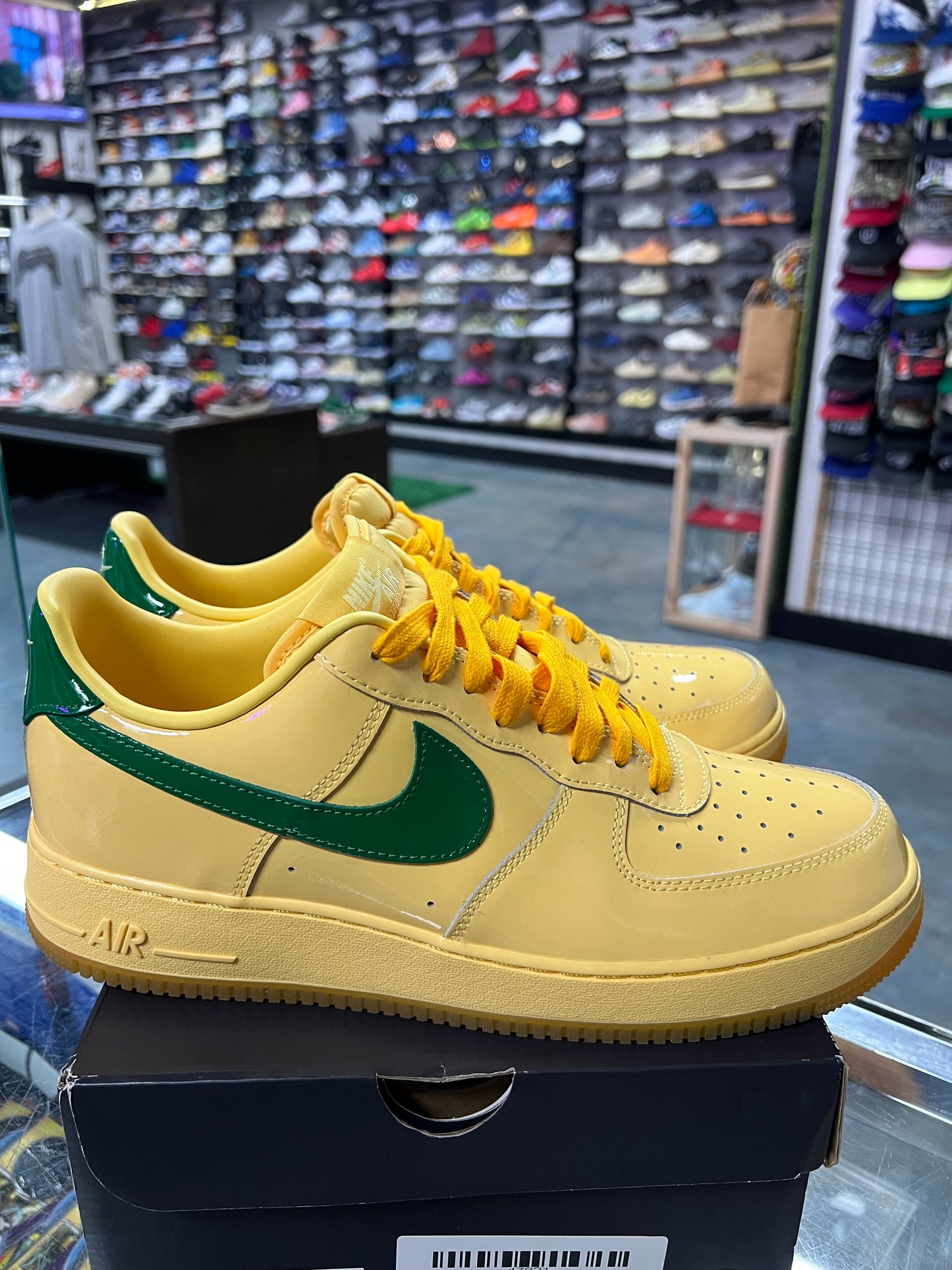 Nike Air Force 1 Low Patent Leather Topaz Gold Pine Green