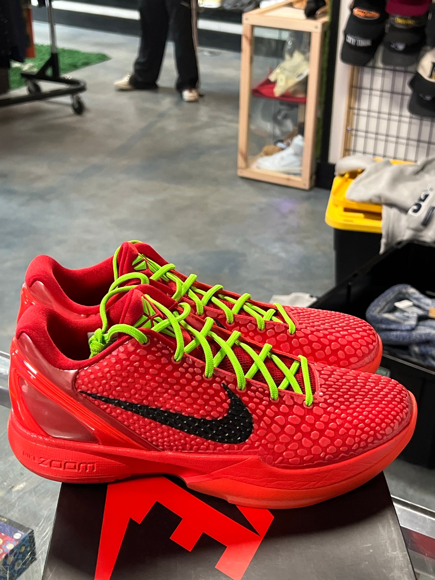 Nike Kobe 6 Protro Reverse Grinch