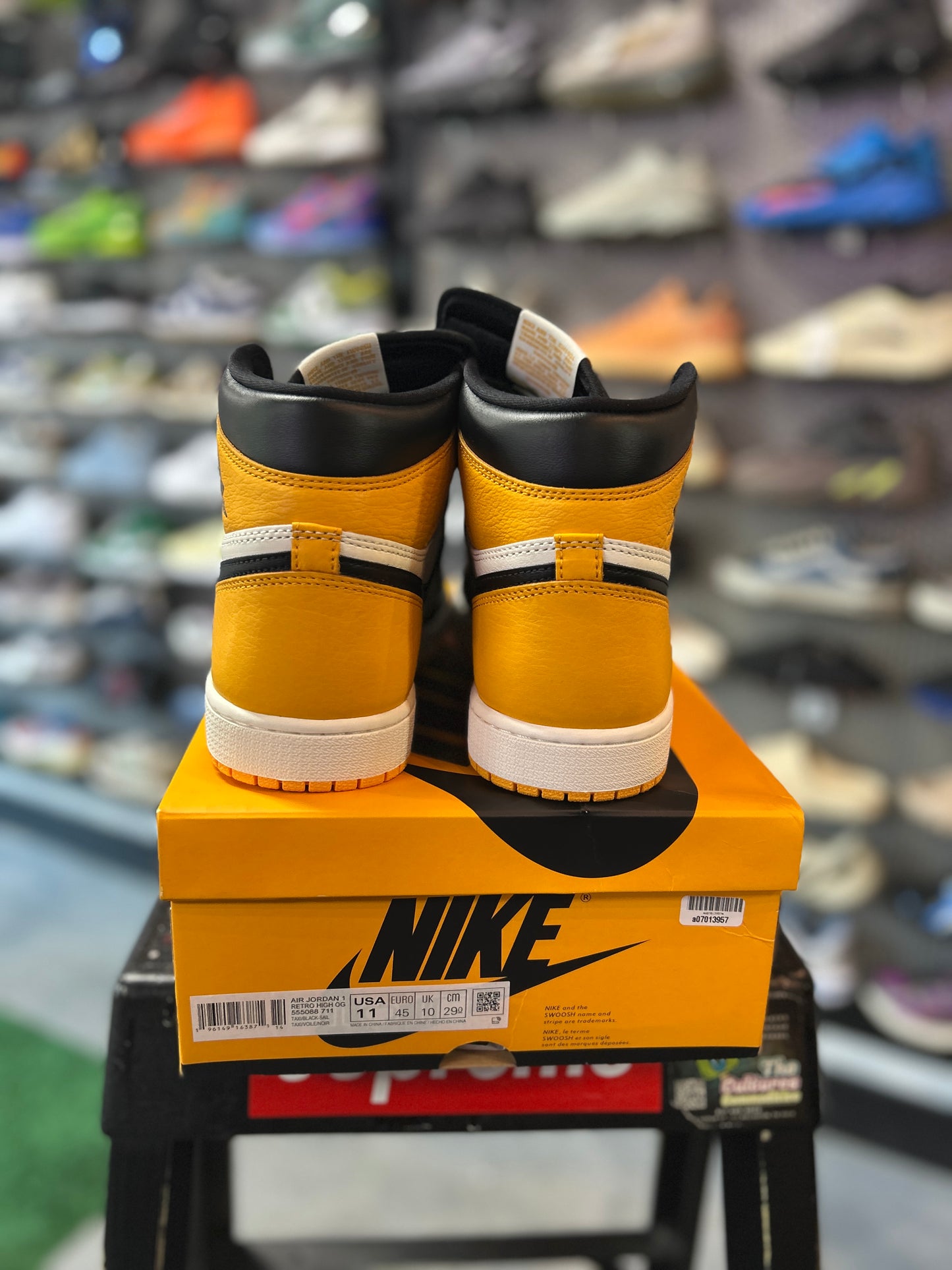 Jordan 1 Retro High OG Taxi (SC)