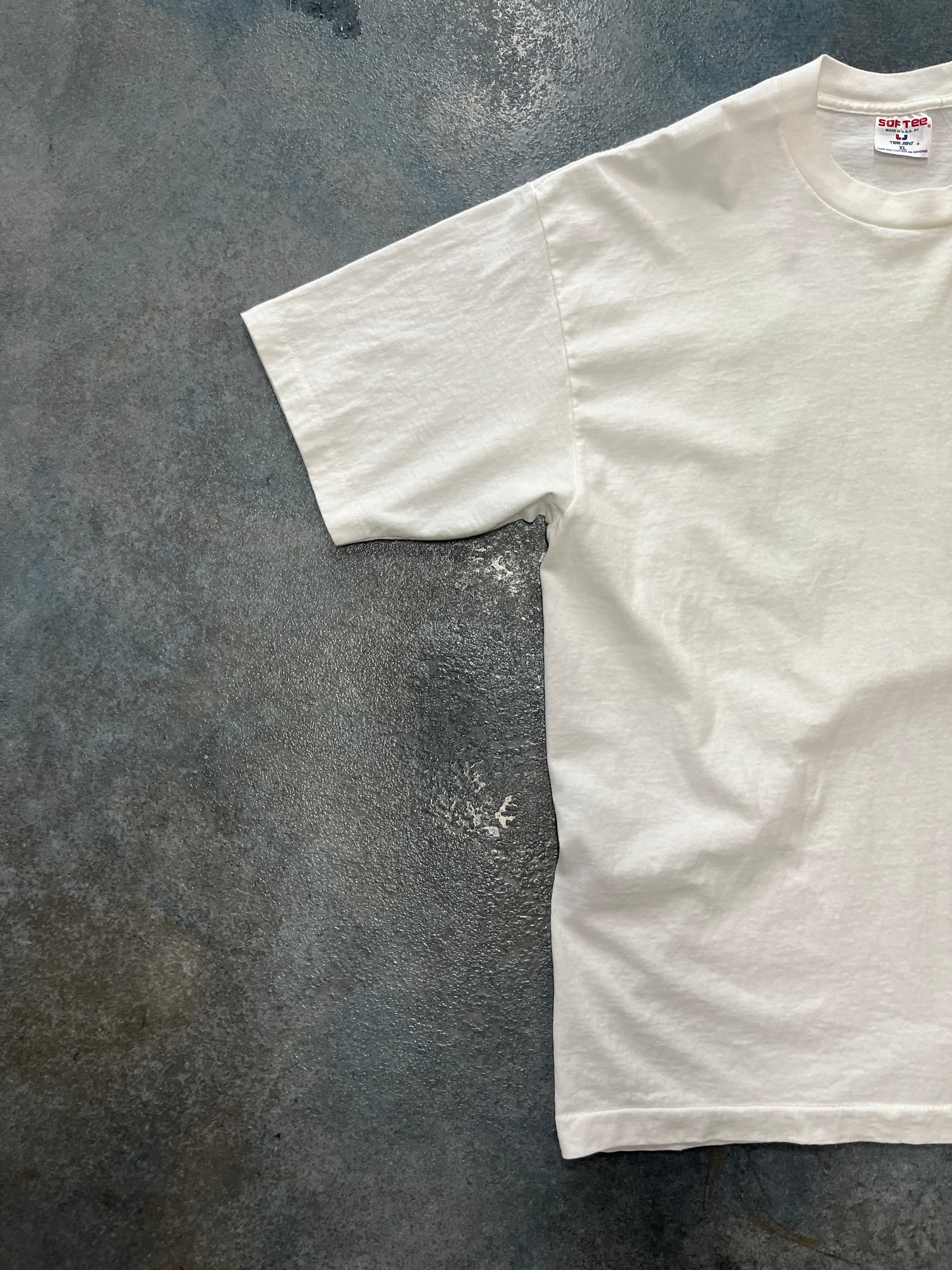 Vintage Sof Tee "Heres Your Sign" Graphic T-Shirt OTF