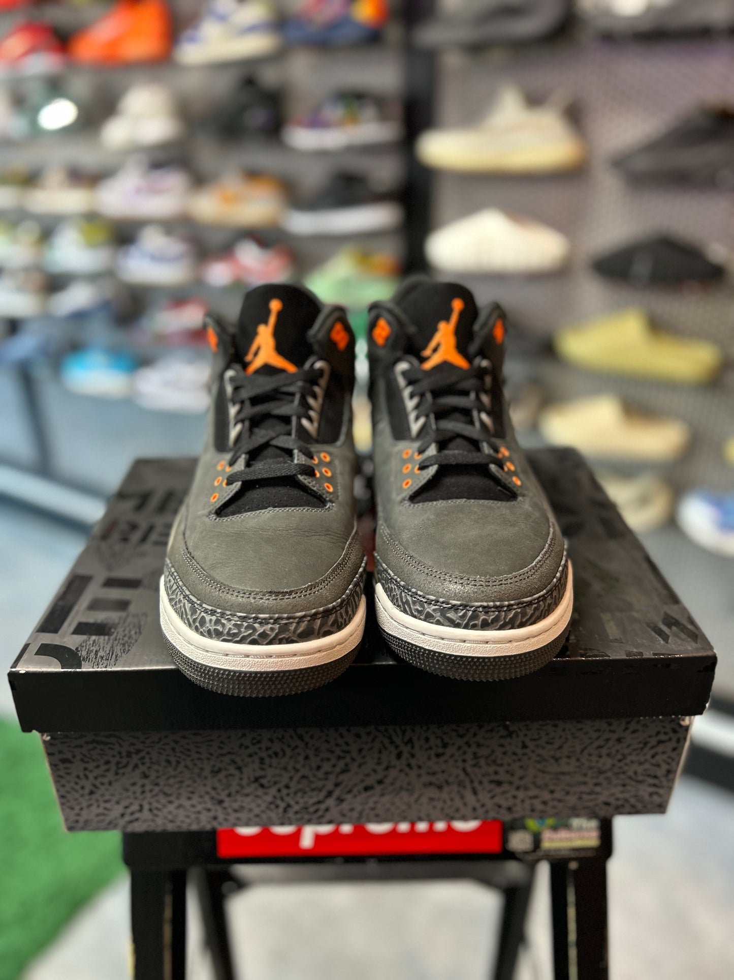 Jordan 3 Retro Fear Pack (2023)