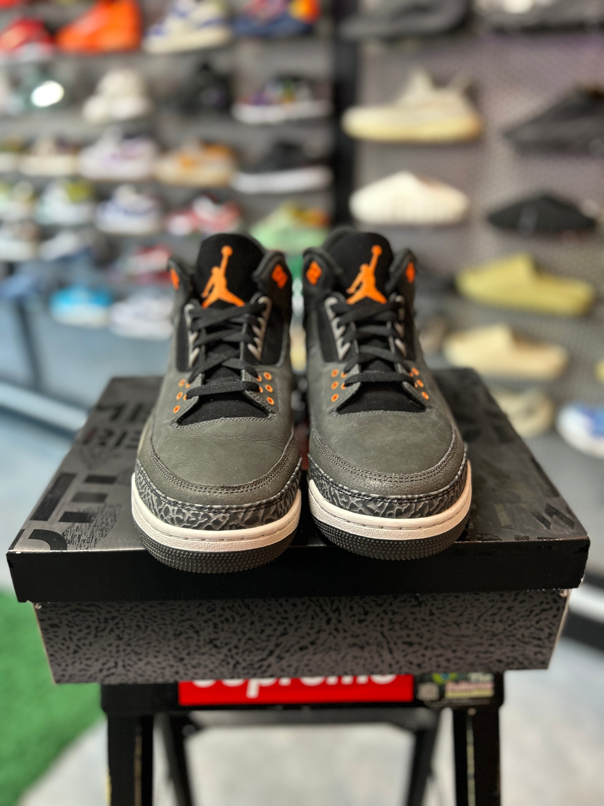 Jordan 3 Retro Fear Pack (2023)