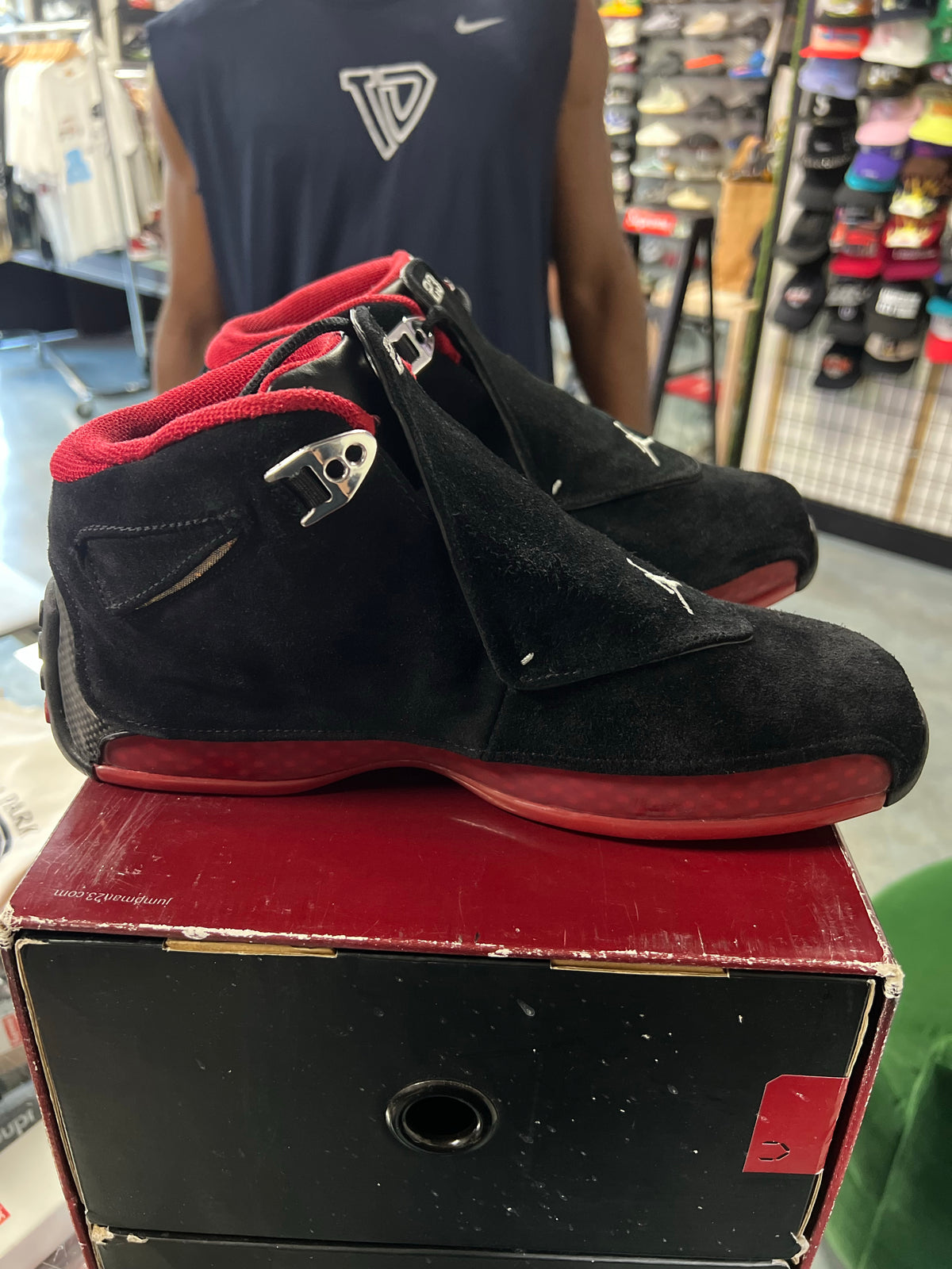 Jordan 18 Retro Bred CDP (2008)