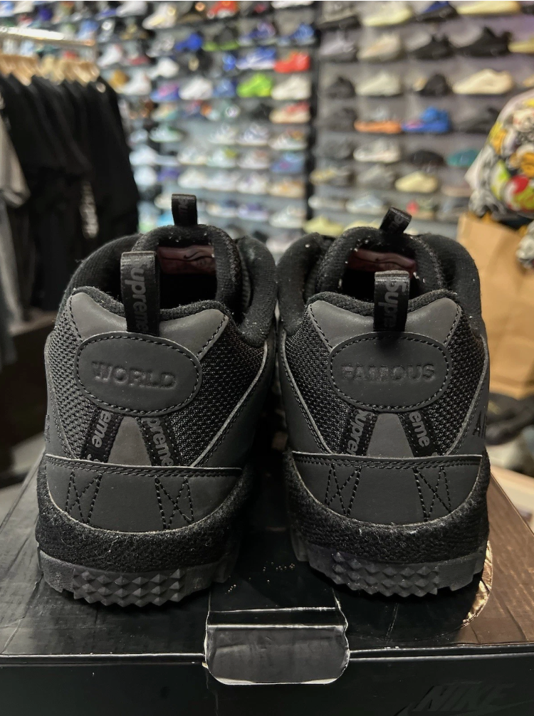 Nike Air Humara 17 Supreme Black (ZC)