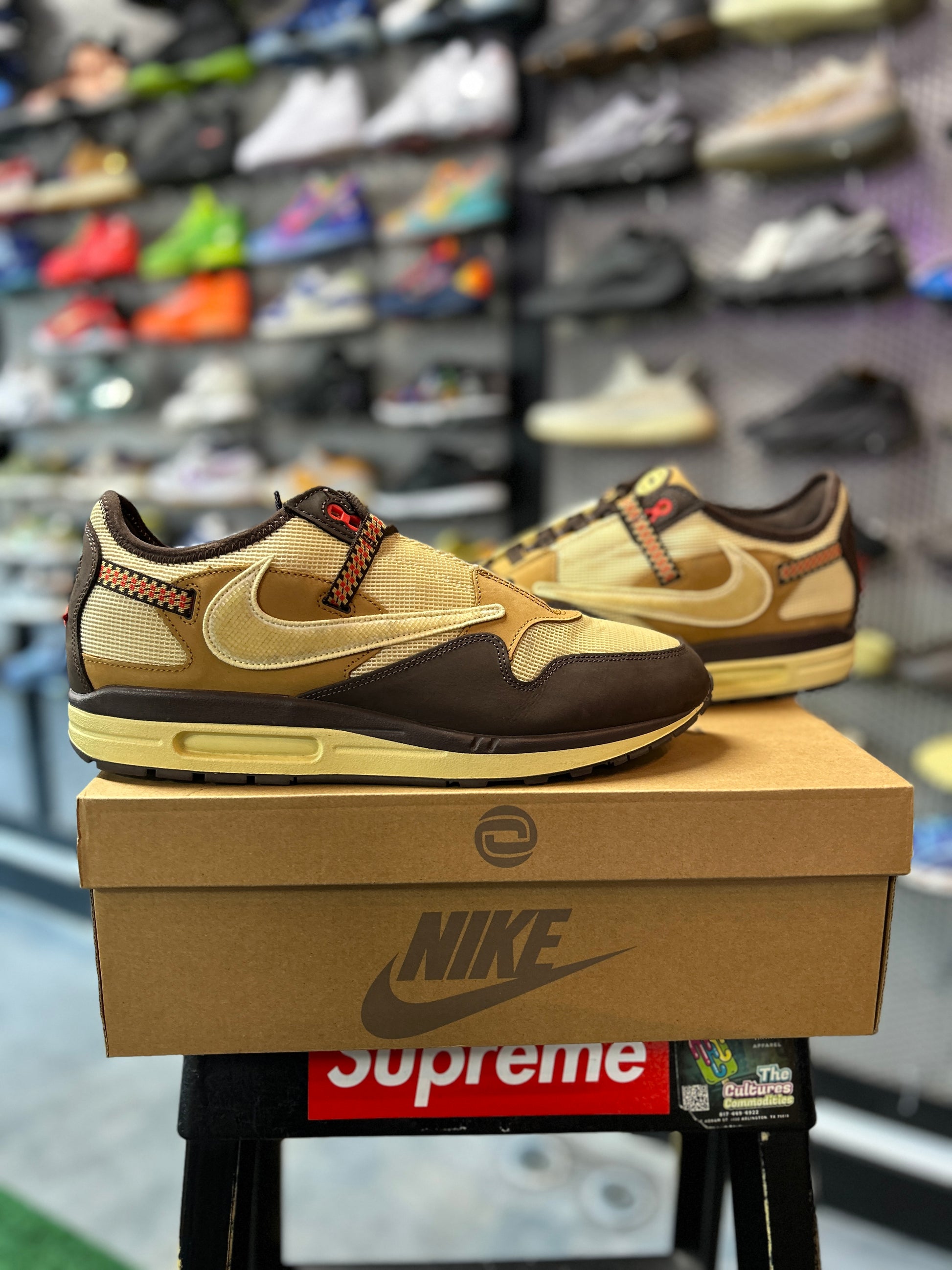 Nike Air Max 1 Travis Scott Cactus Jack Baroque Brown