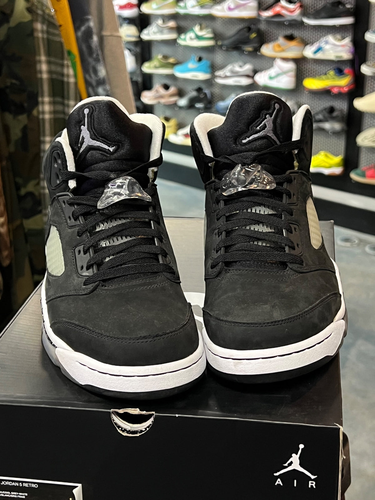 Jordan 5 Retro Moonlight (2021)
