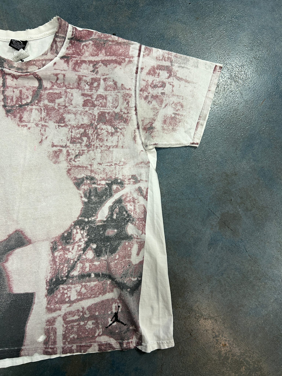 Vintage Micheal Jordan Big Print White Tee