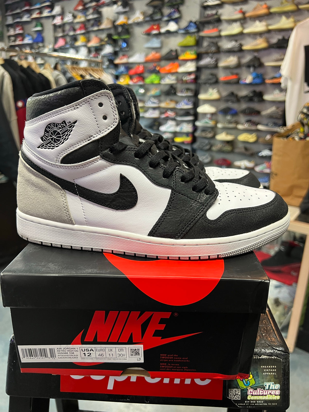 Jordan 1 Retro High OG Bleached Coral