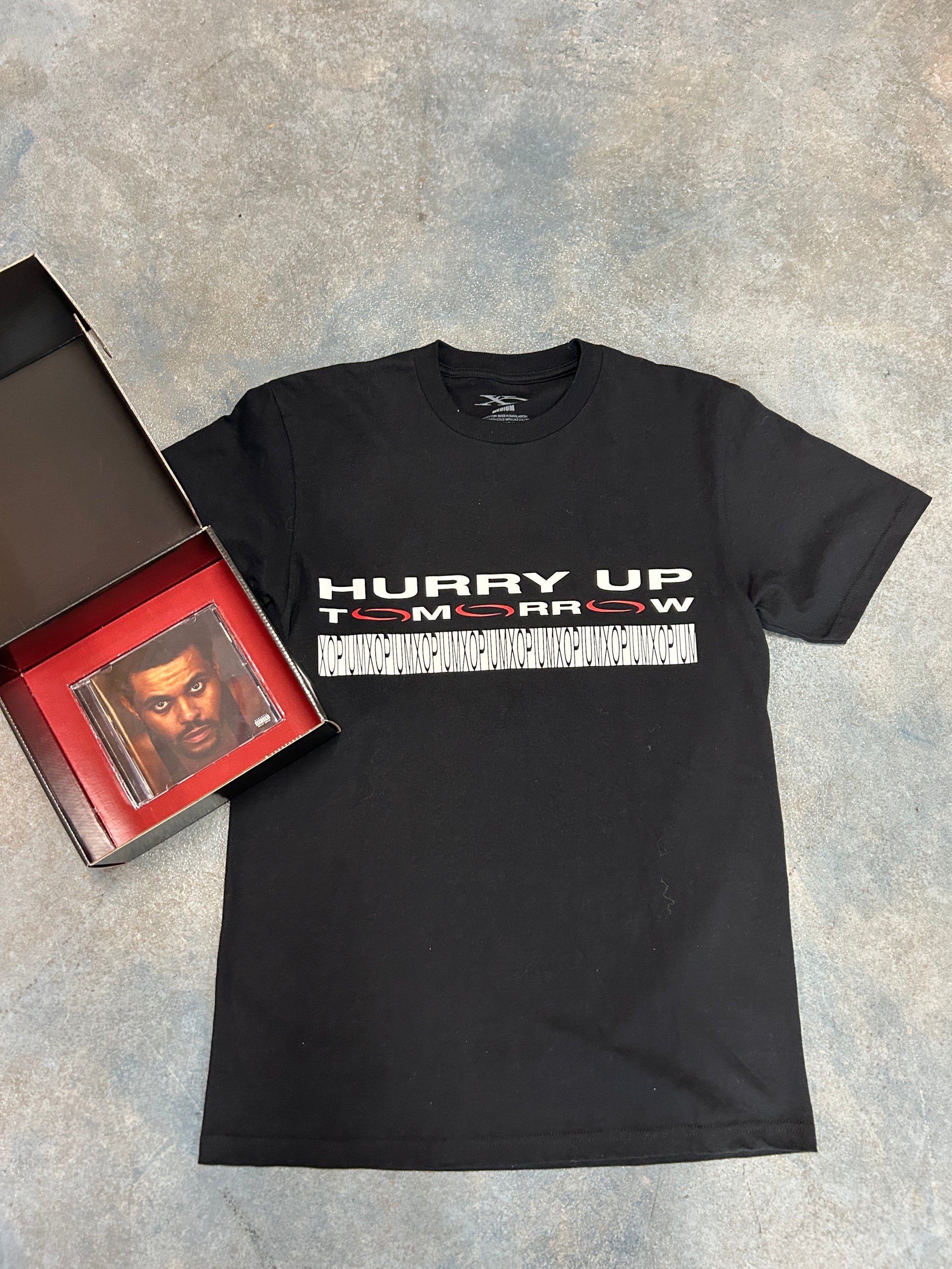 The WEEKND Limited Edition Hurry Up Tomorrow Timeless CD + Tee Box