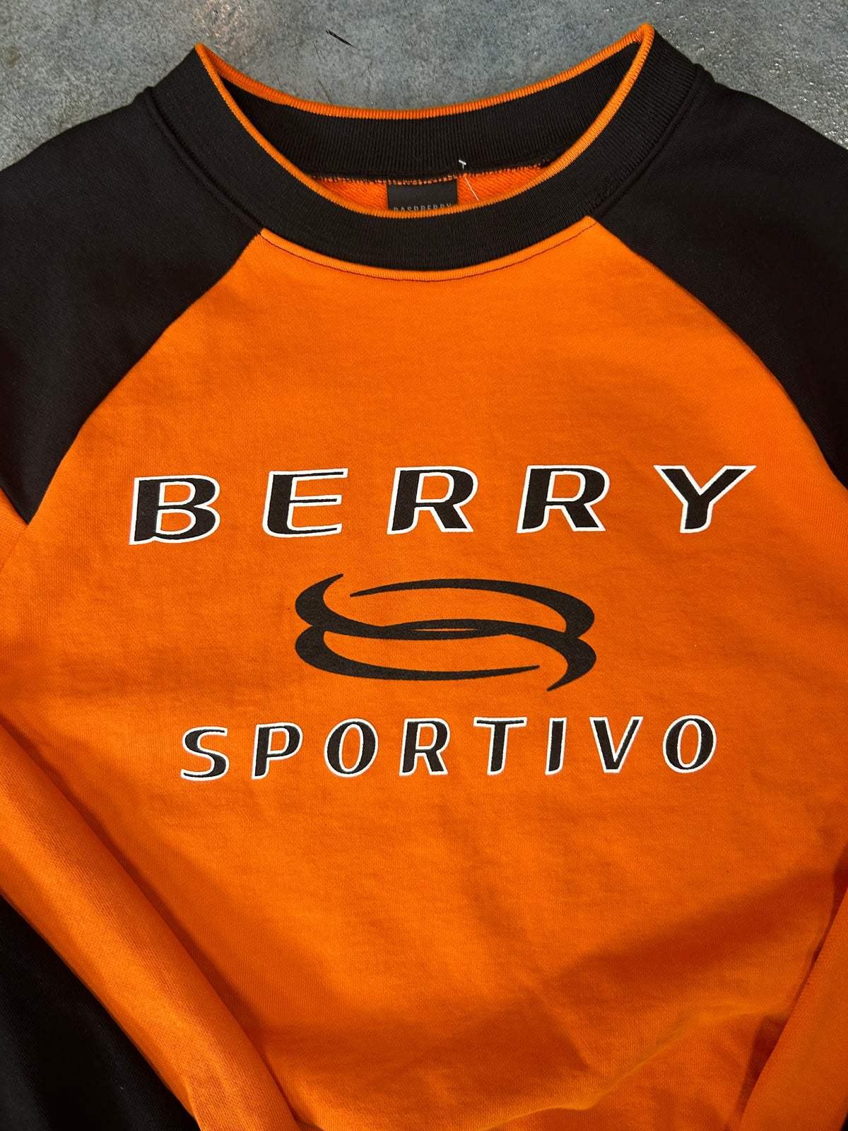 The GV Gallery Sportive Orange Pullover (RYC)