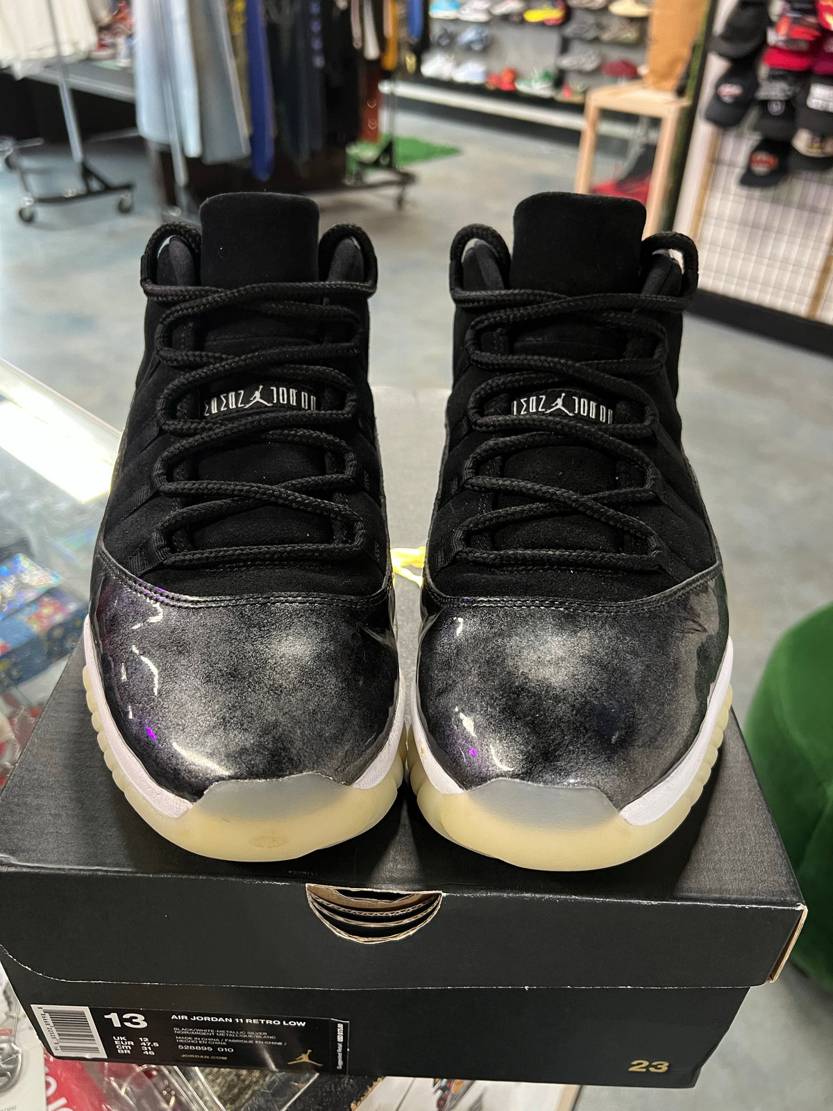 Jordan 11 Retro Low Barons