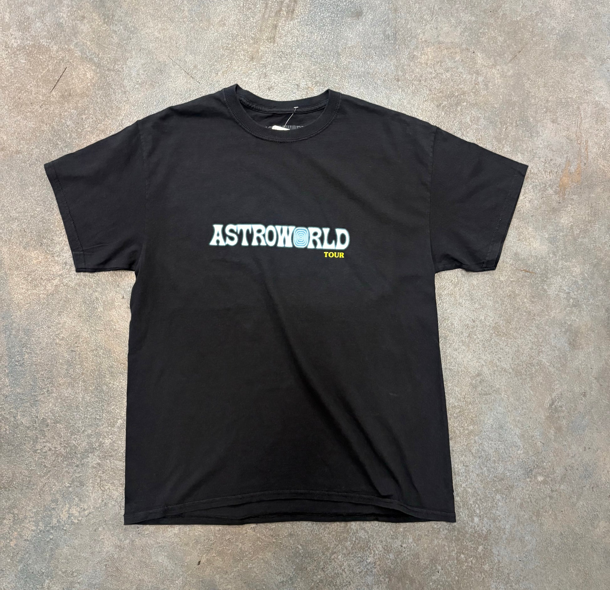Travis Scott 'Astro World Tour Wish You Were Here' tee B36