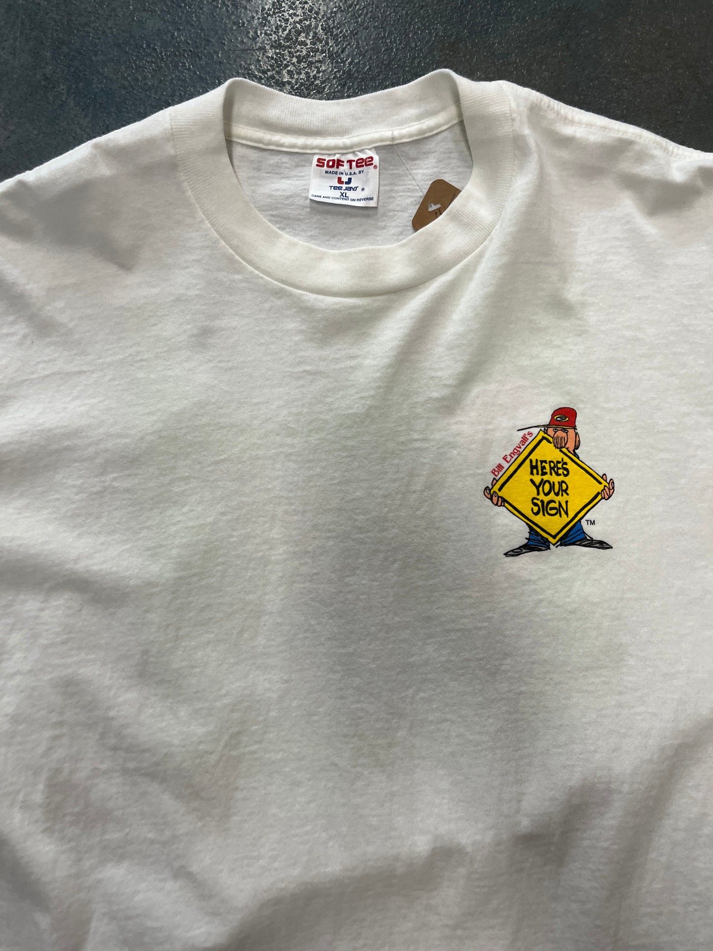 Vintage Sof Tee "Heres Your Sign" Graphic T-Shirt OTF
