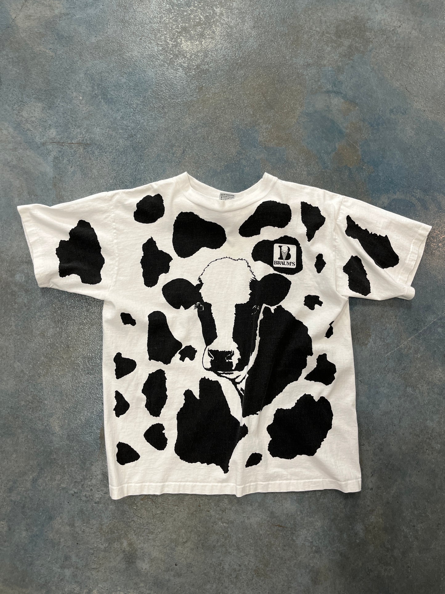 Vintage 90s Braum's Cow T-Shirt OTF