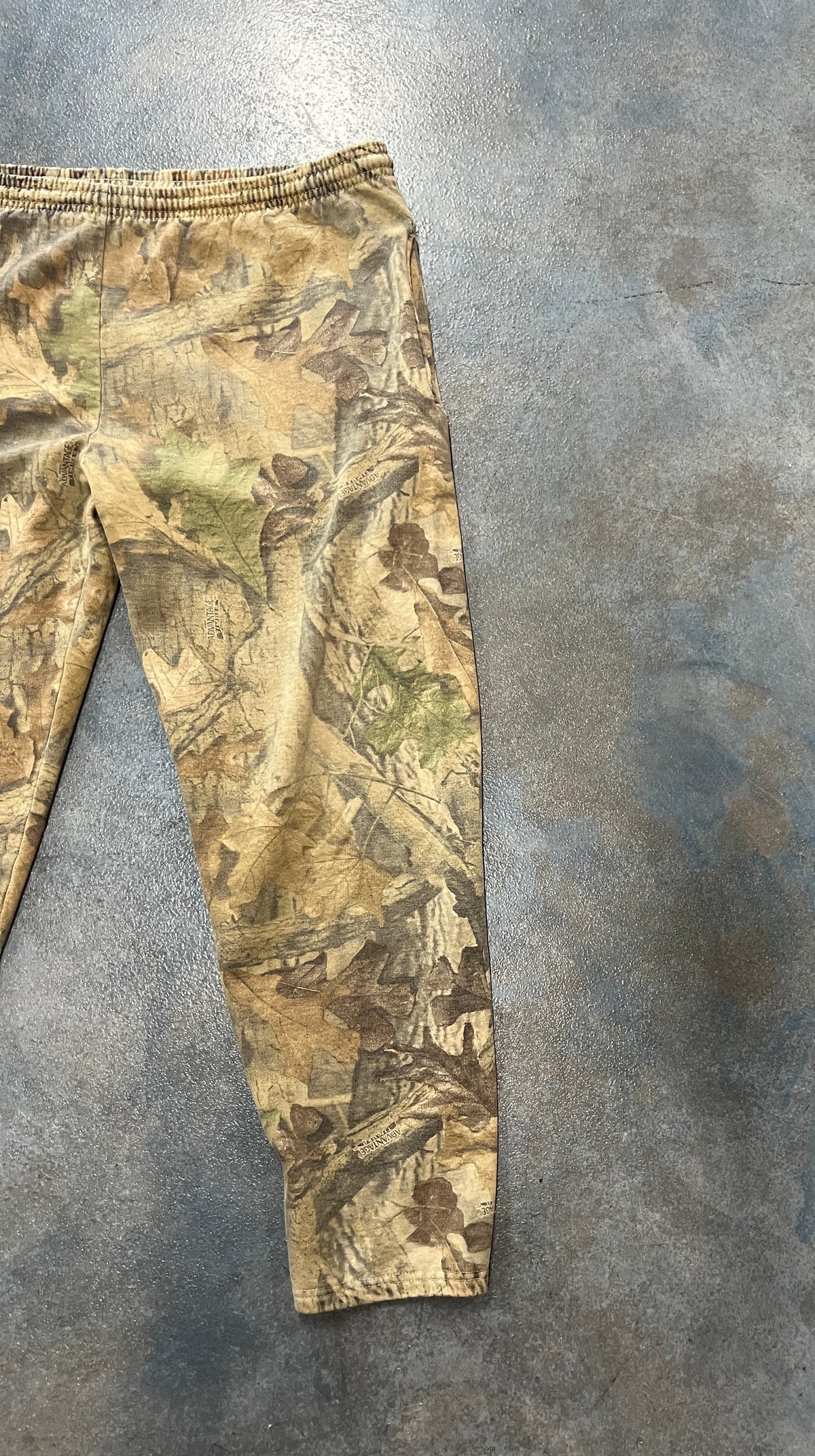 Vintage Commanders Camo Sweatpants