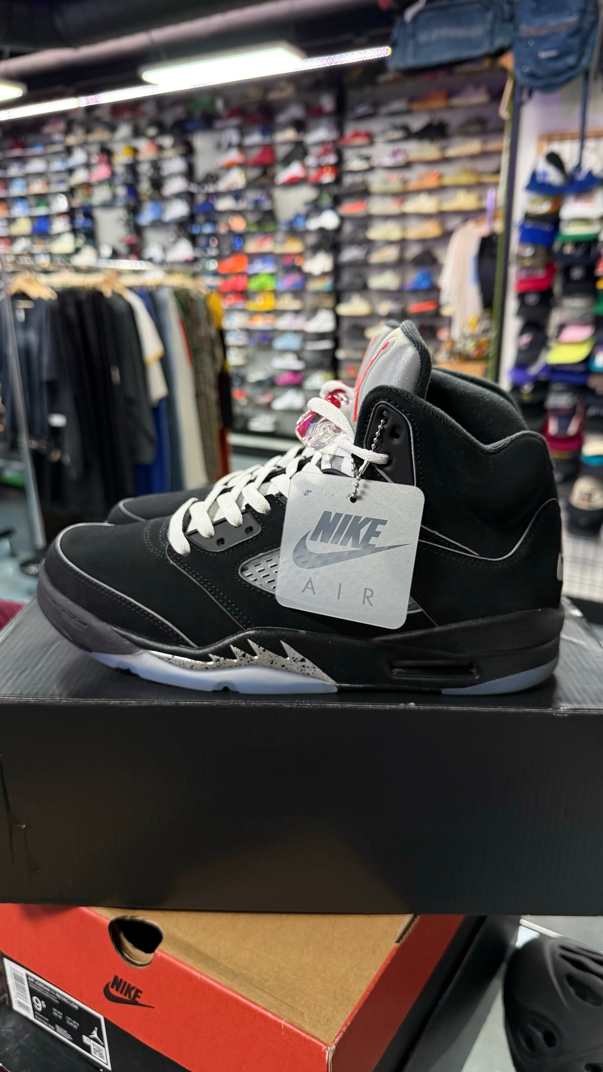 Jordan 5 Retro OG Black Metallic Reimagined